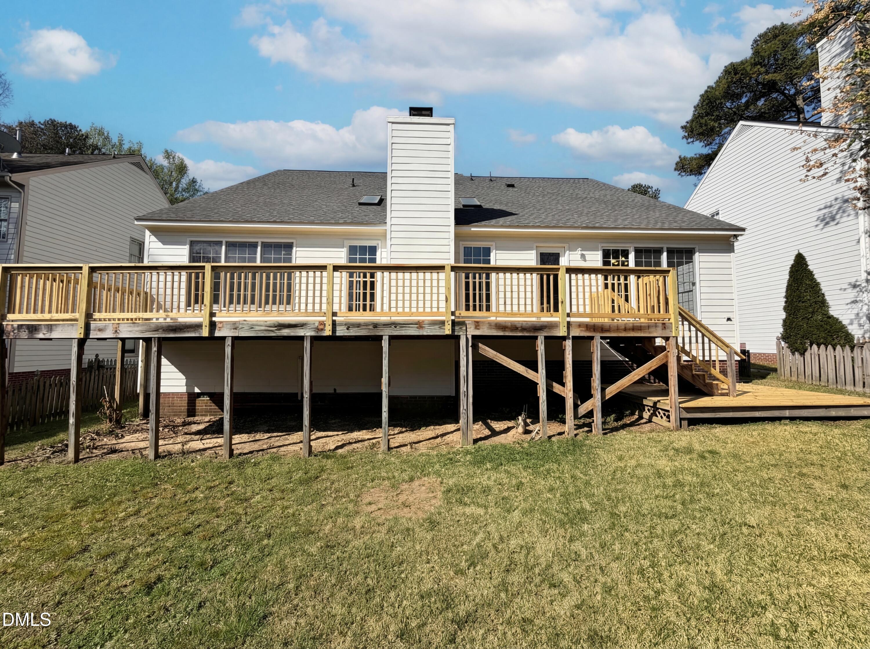 main property photo 27