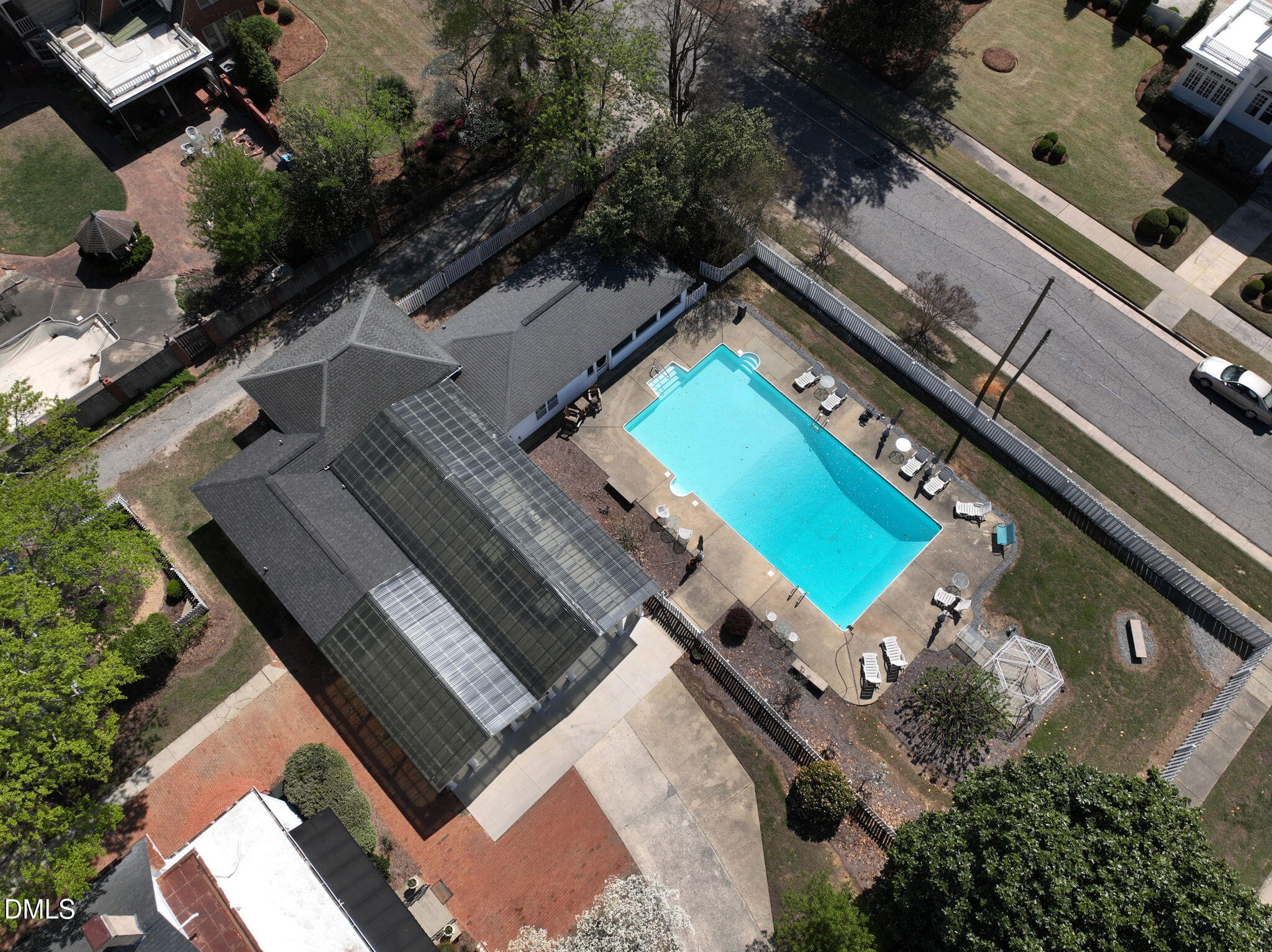 main property photo 89