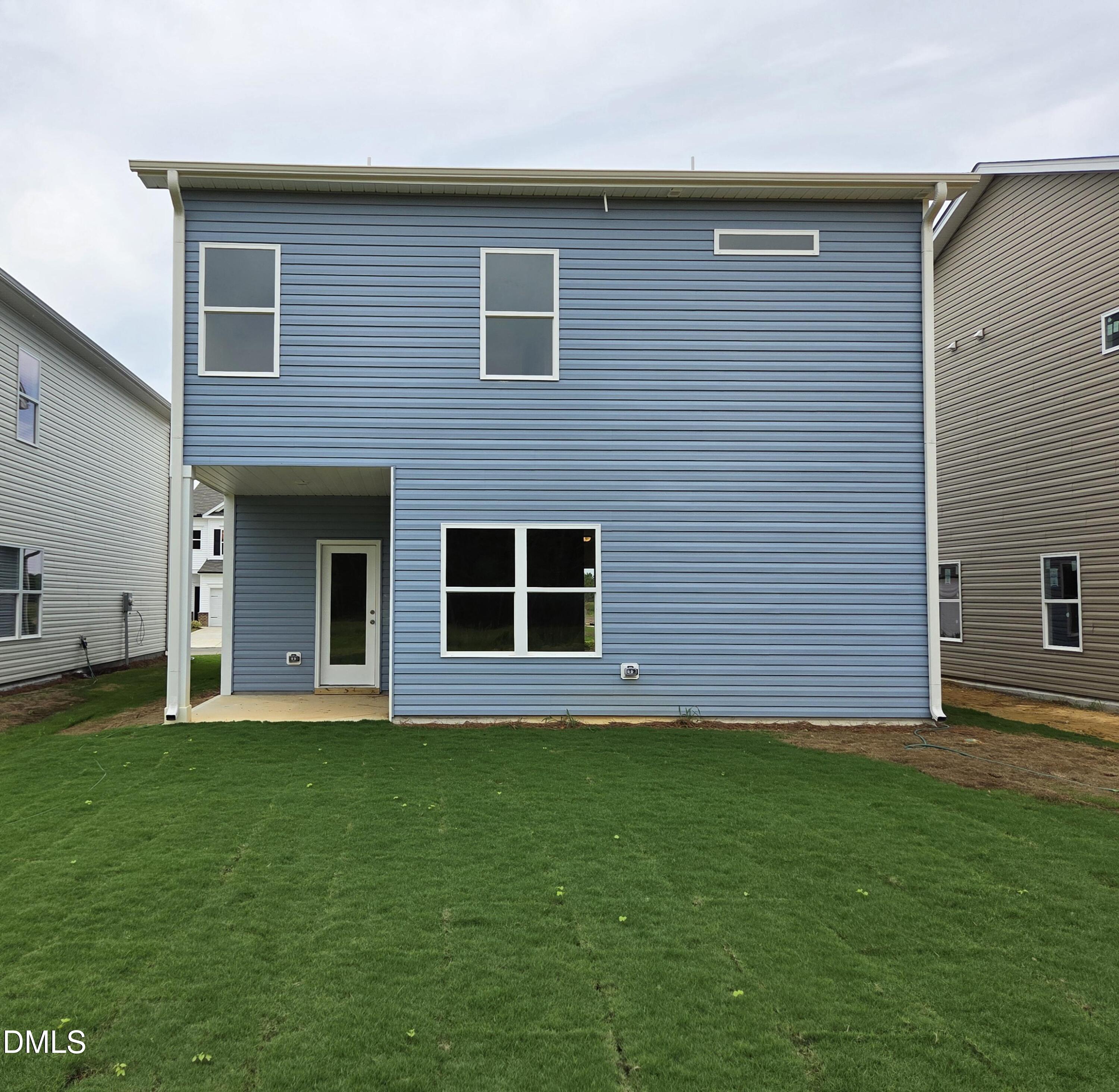 main property photo 15