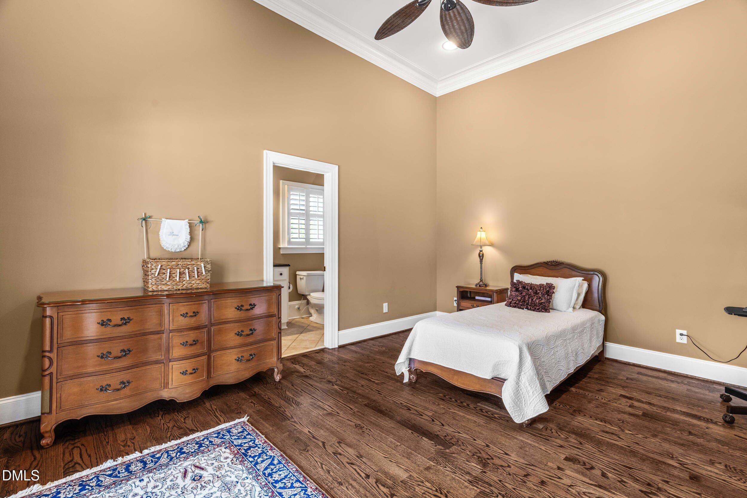 main property photo 79