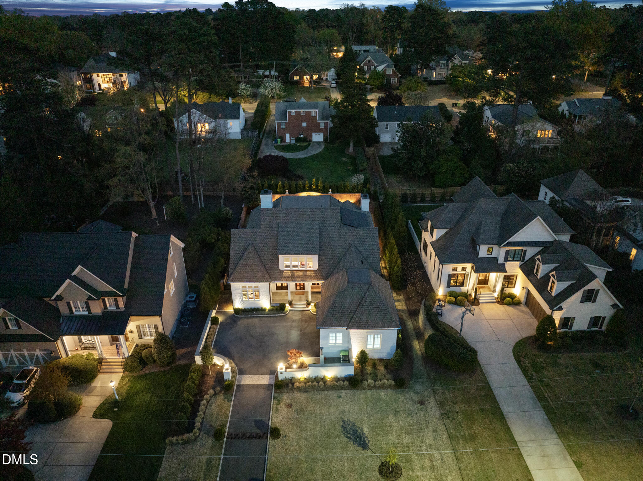 main property photo 8