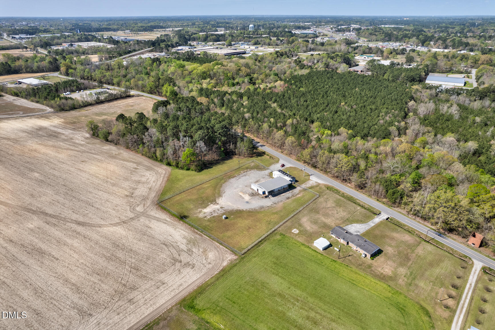 main property photo 5