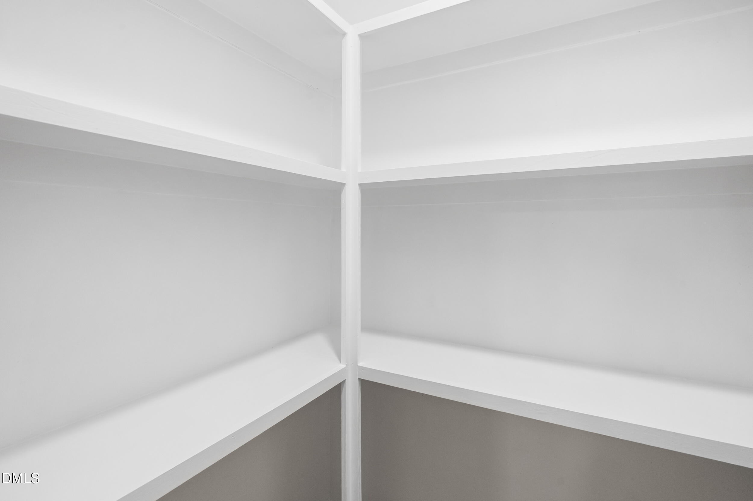 property viewer photo 12
