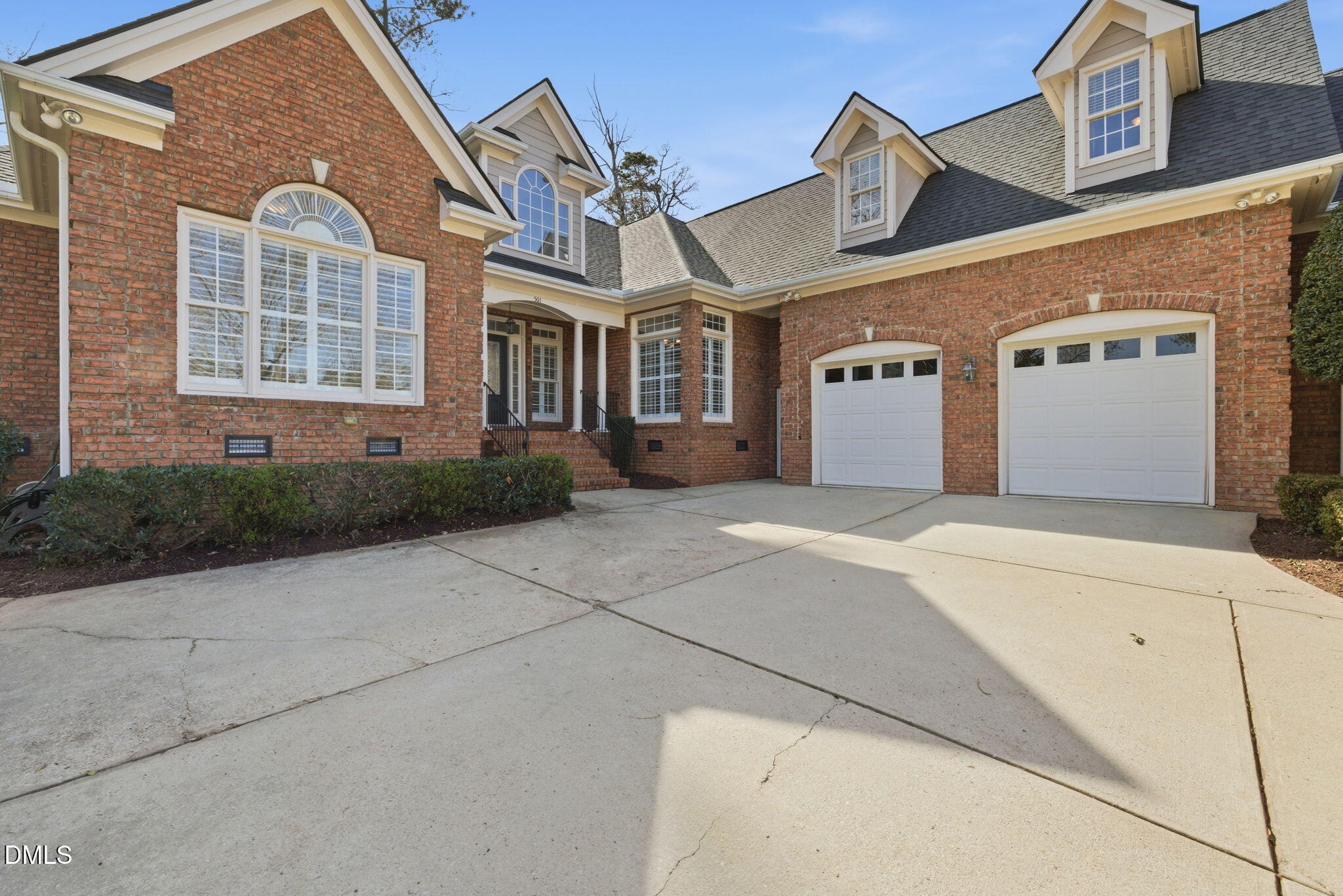 property viewer photo 1