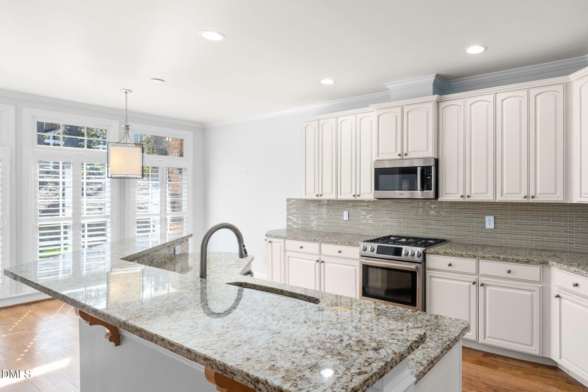 property viewer photo 14