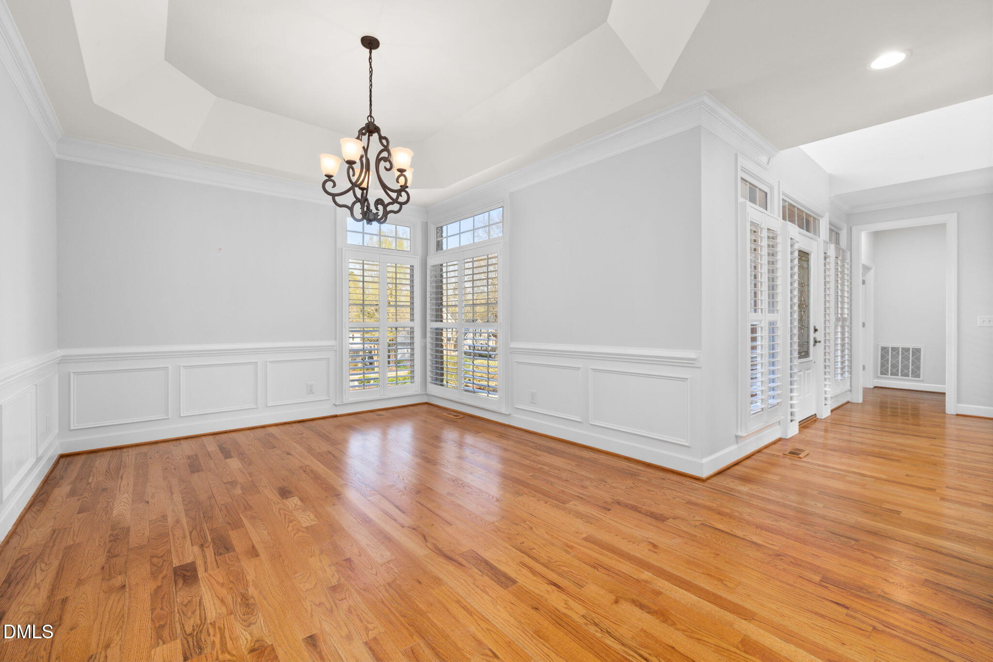 property viewer photo 17