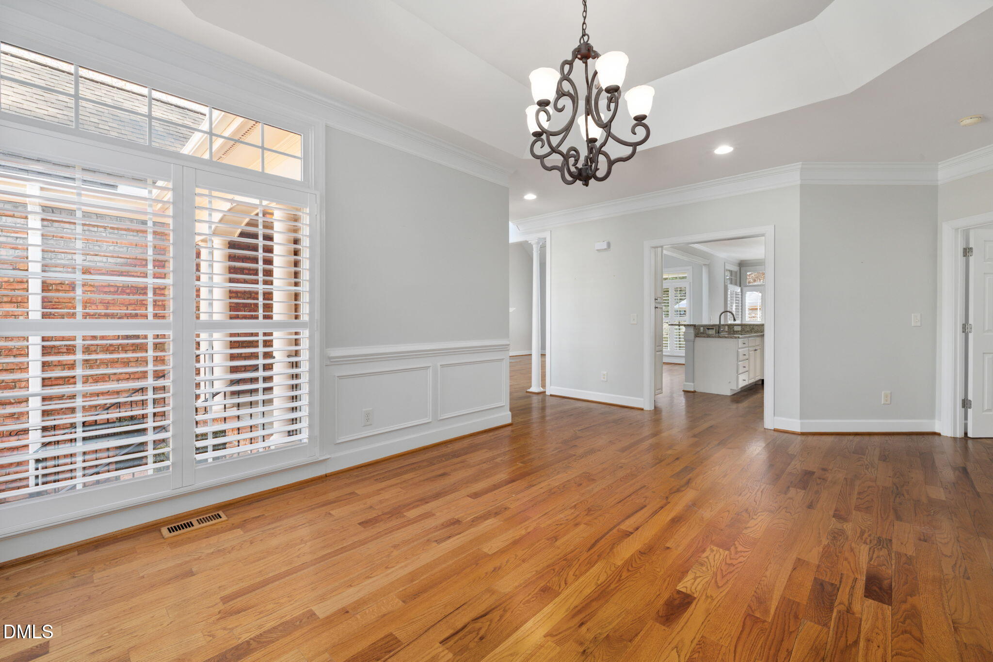 property viewer photo 18