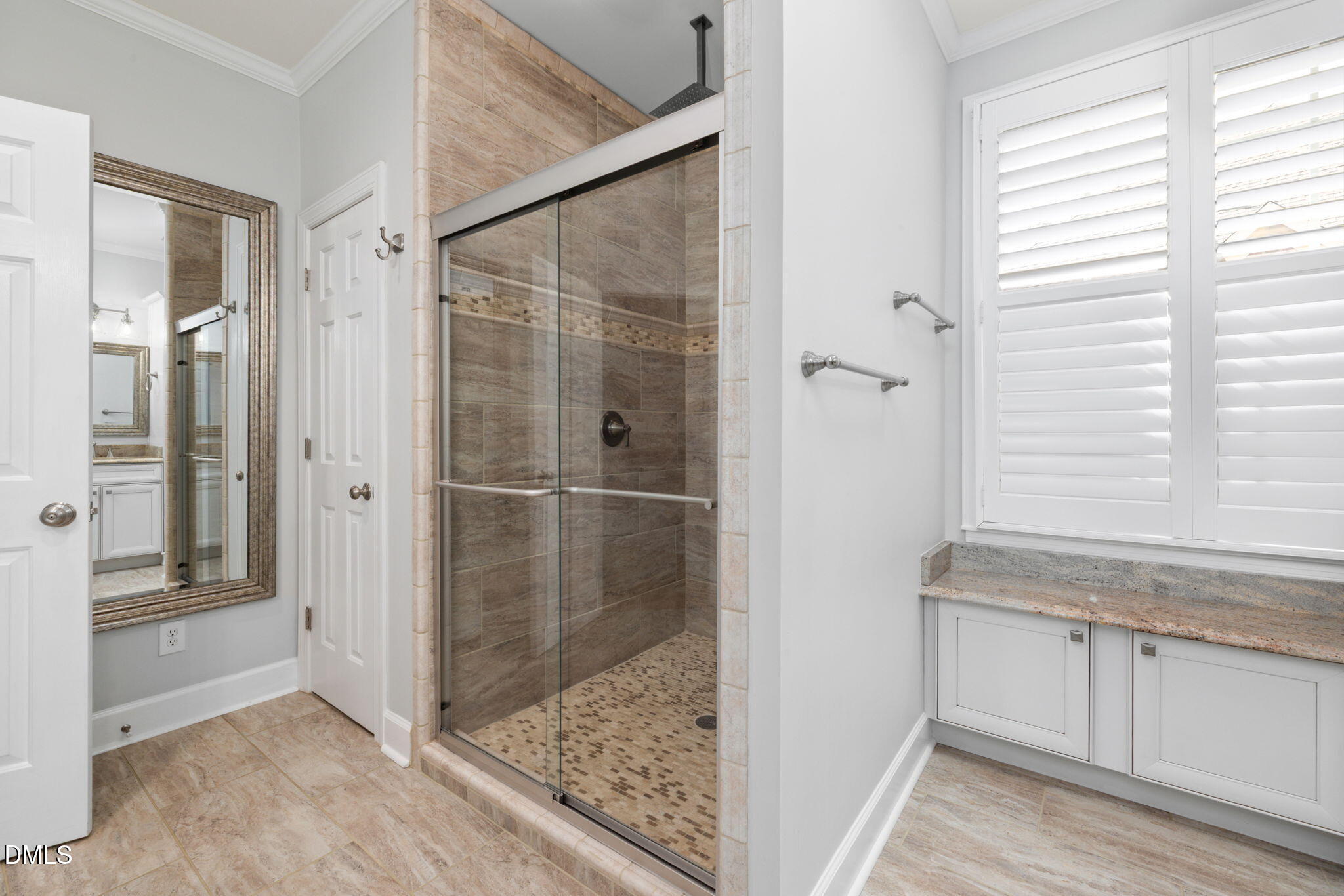 property viewer photo 28