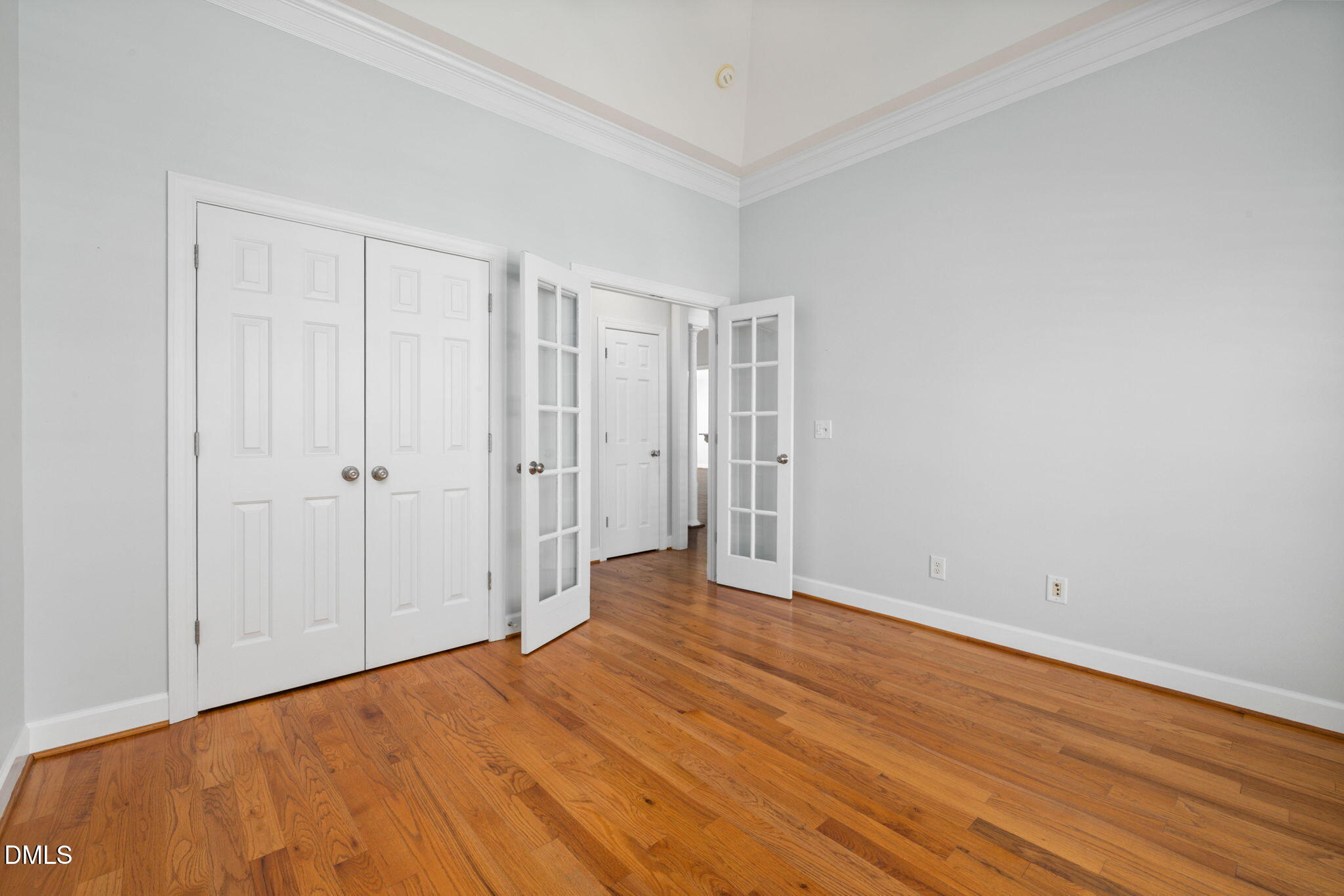 property viewer photo 33