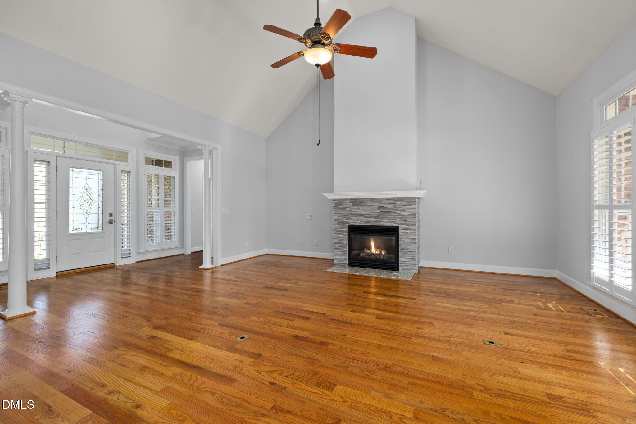 property viewer photo 8