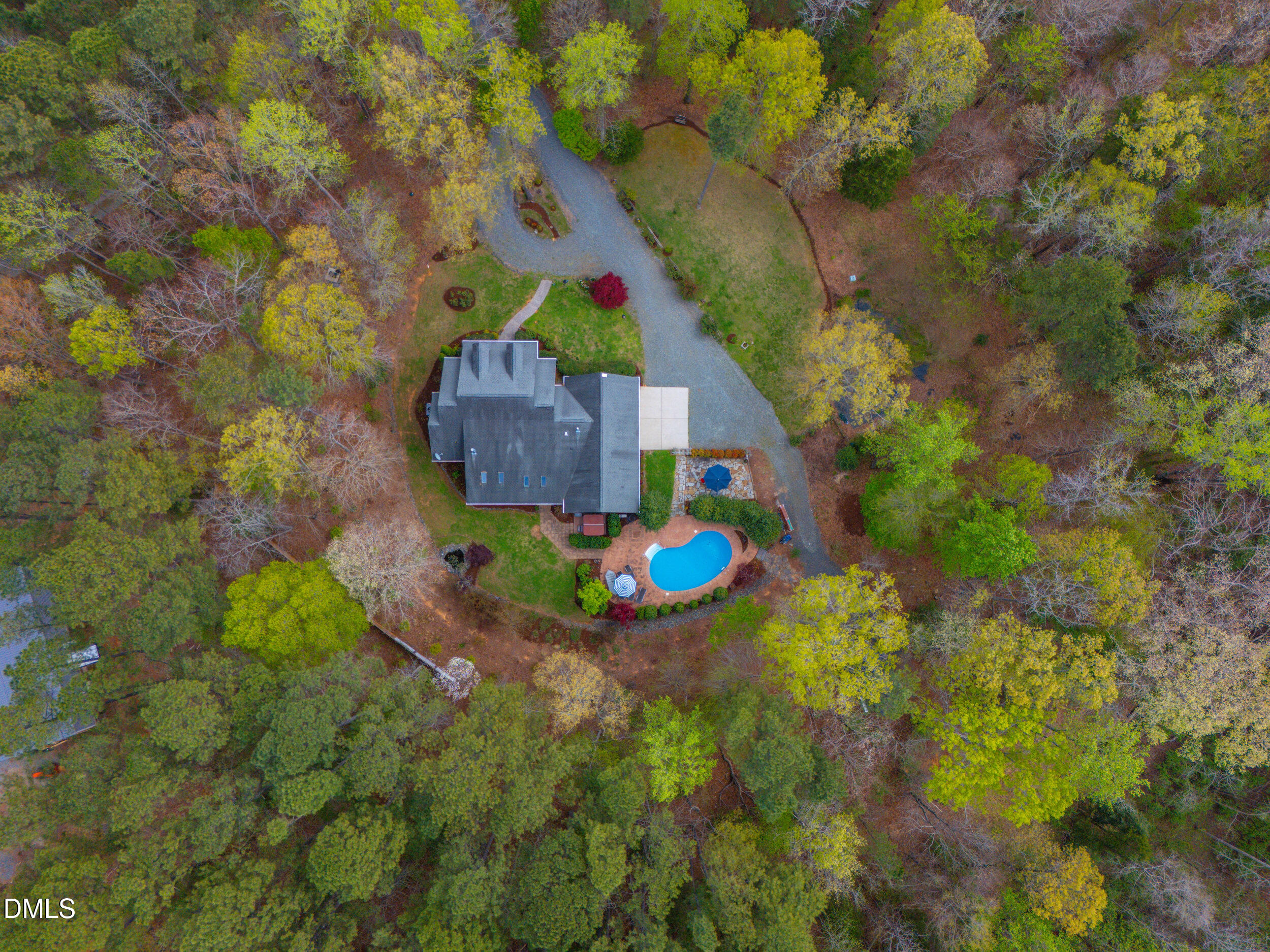 main property photo 46