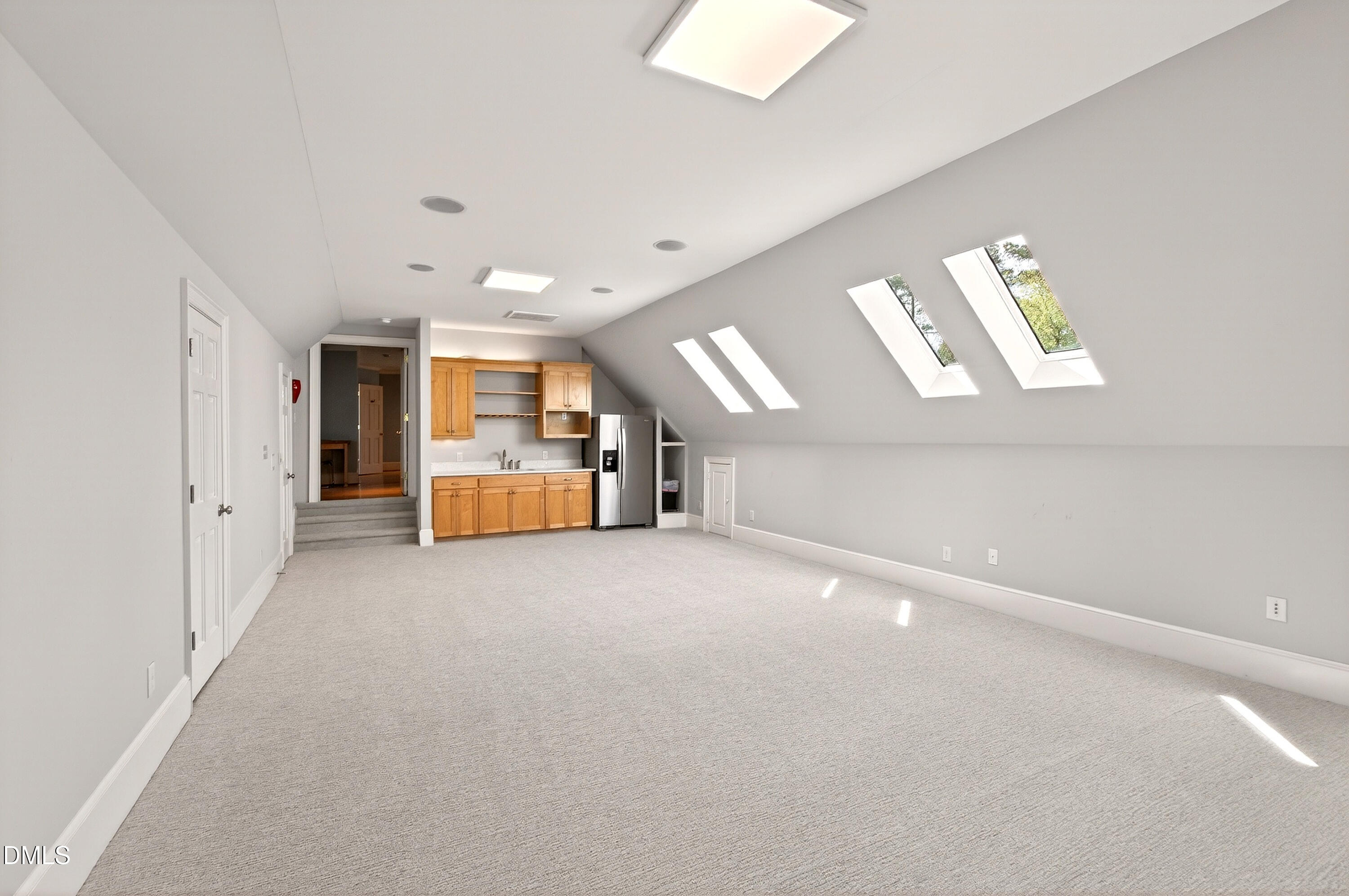 main property photo 66
