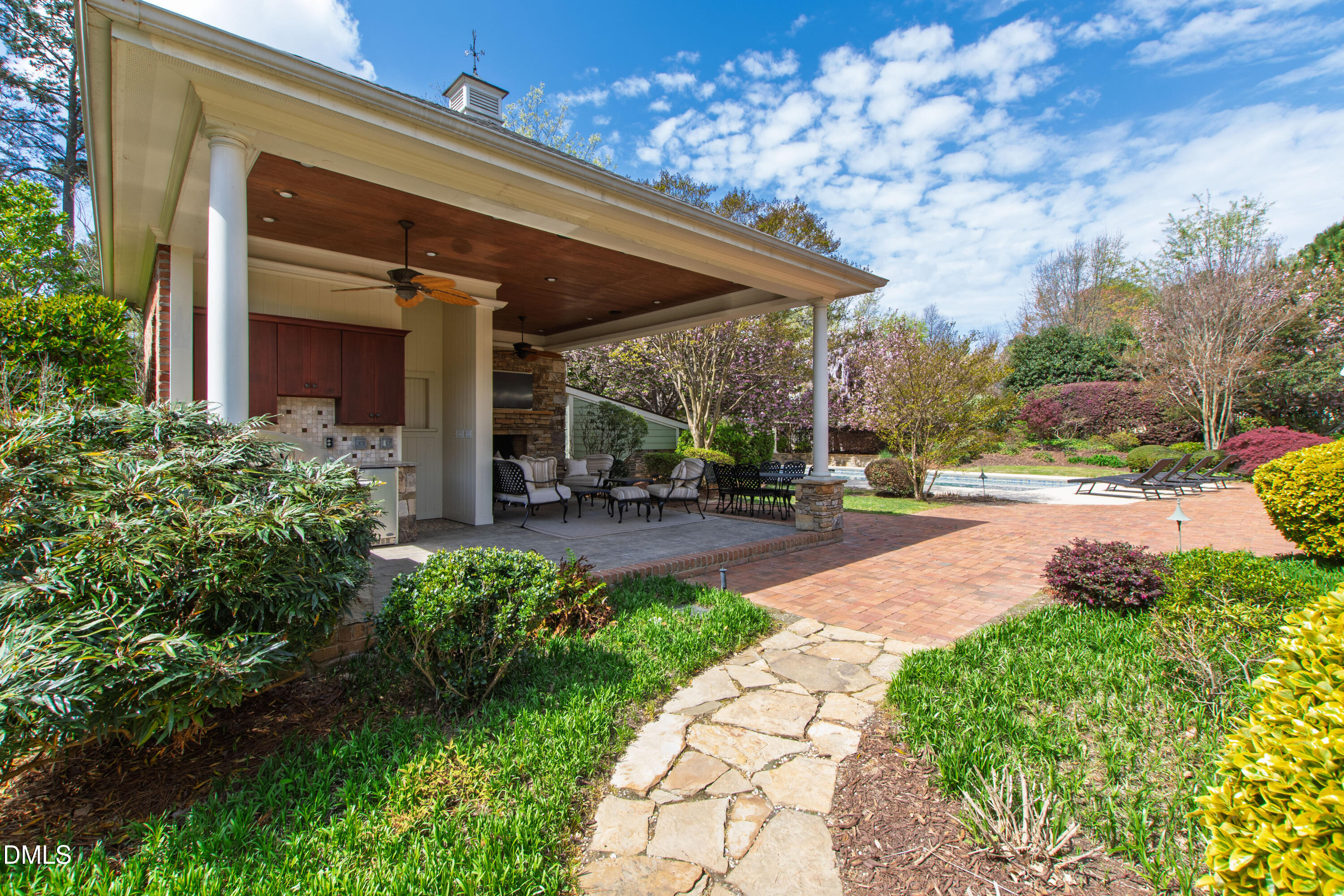 main property photo 69