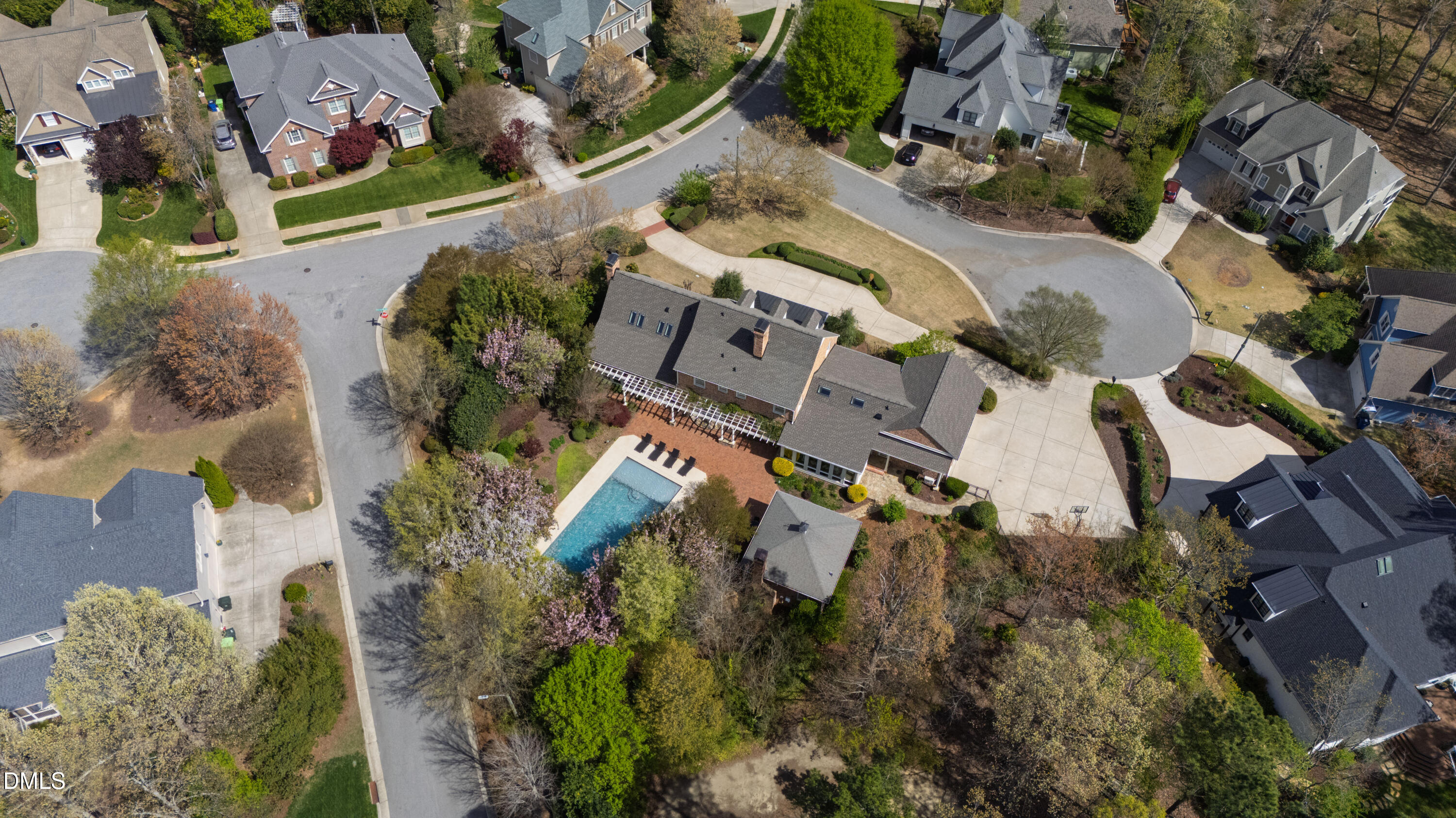 main property photo 76