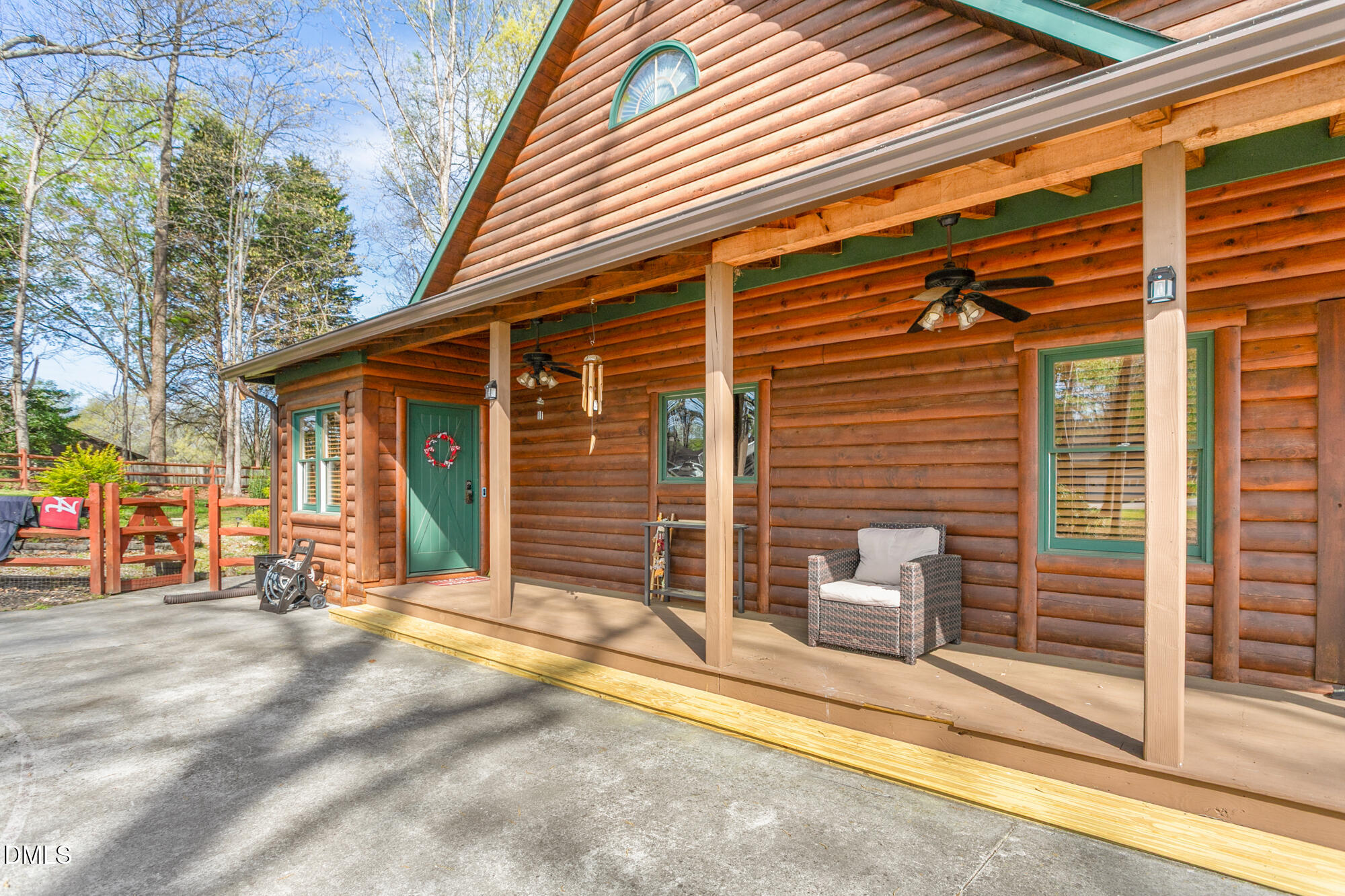 main property photo 35