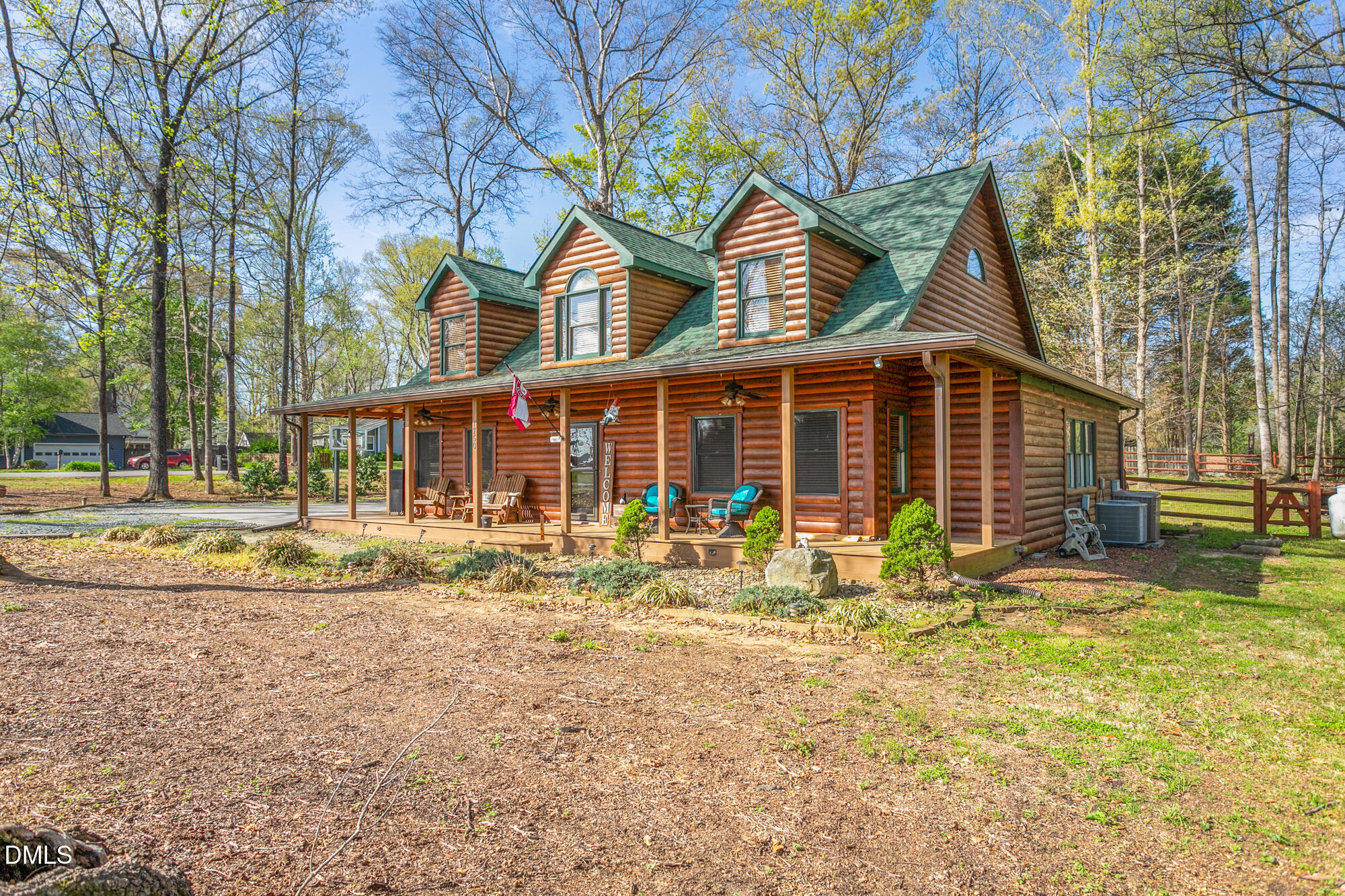 main property photo 4