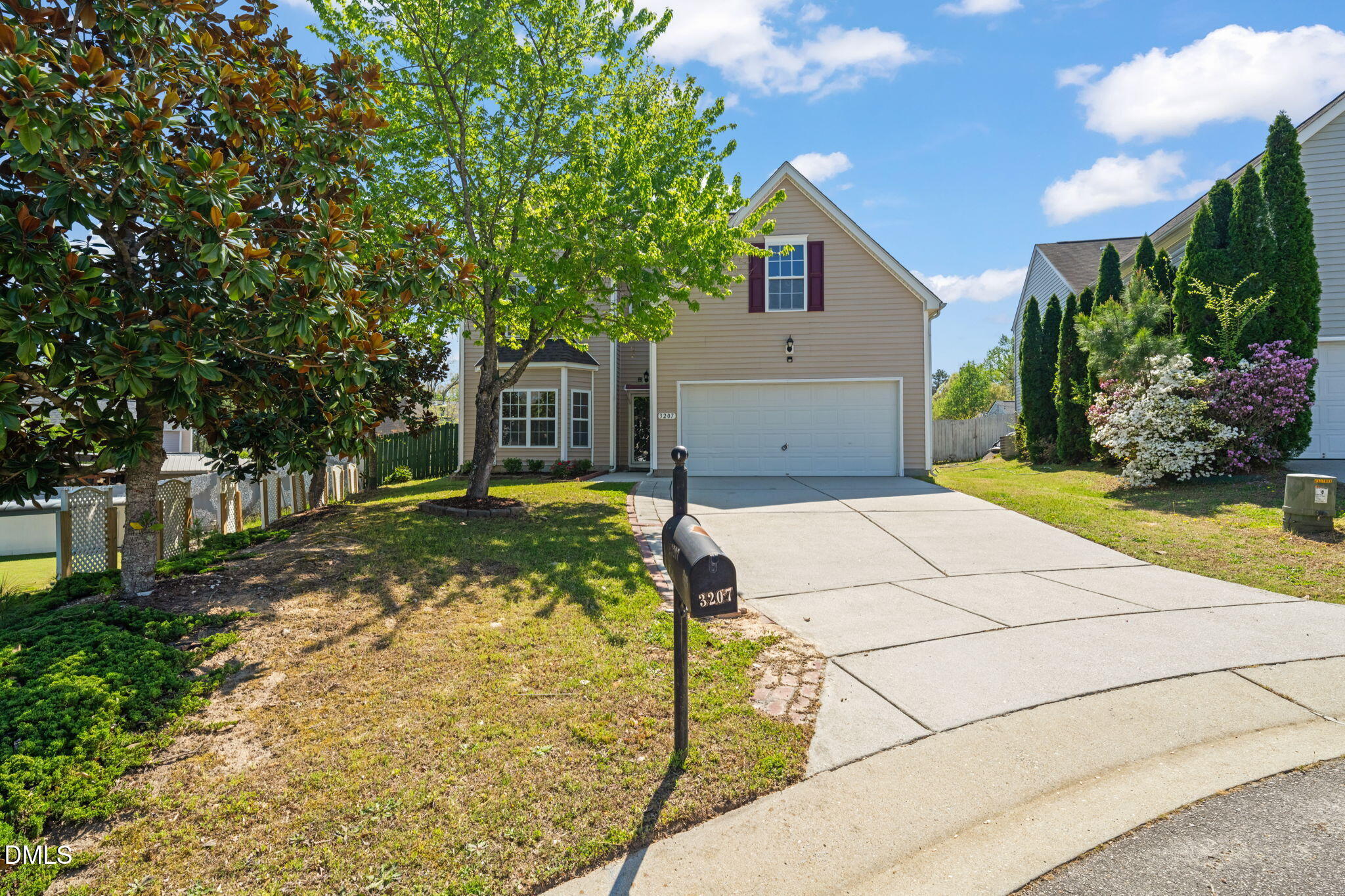 main property photo 45