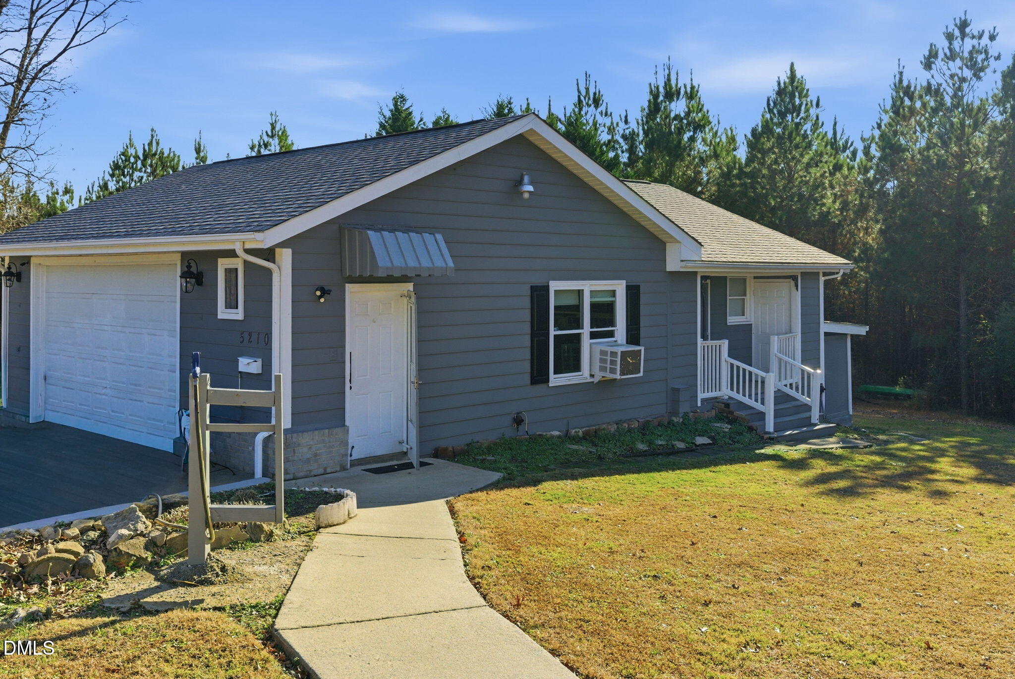 main property photo 45