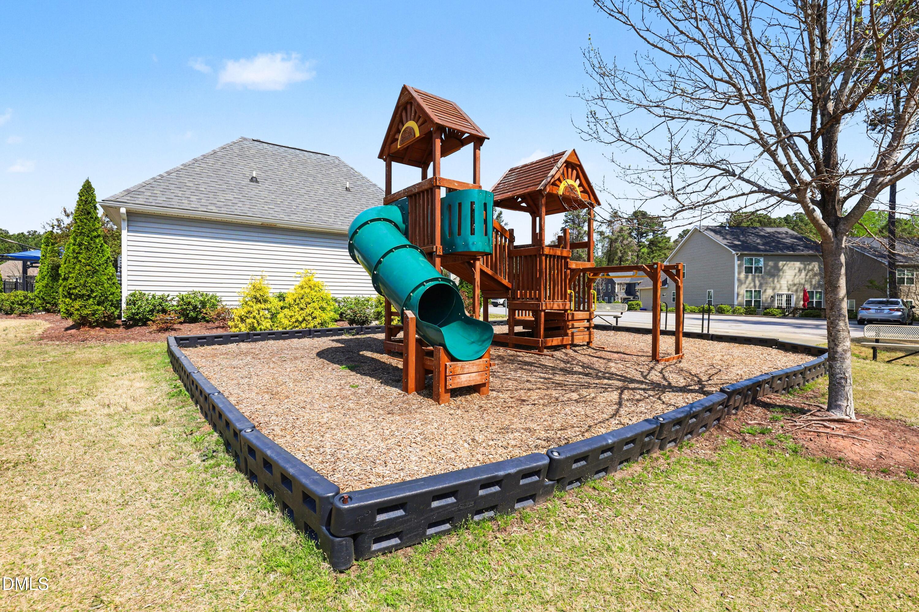 main property photo 54
