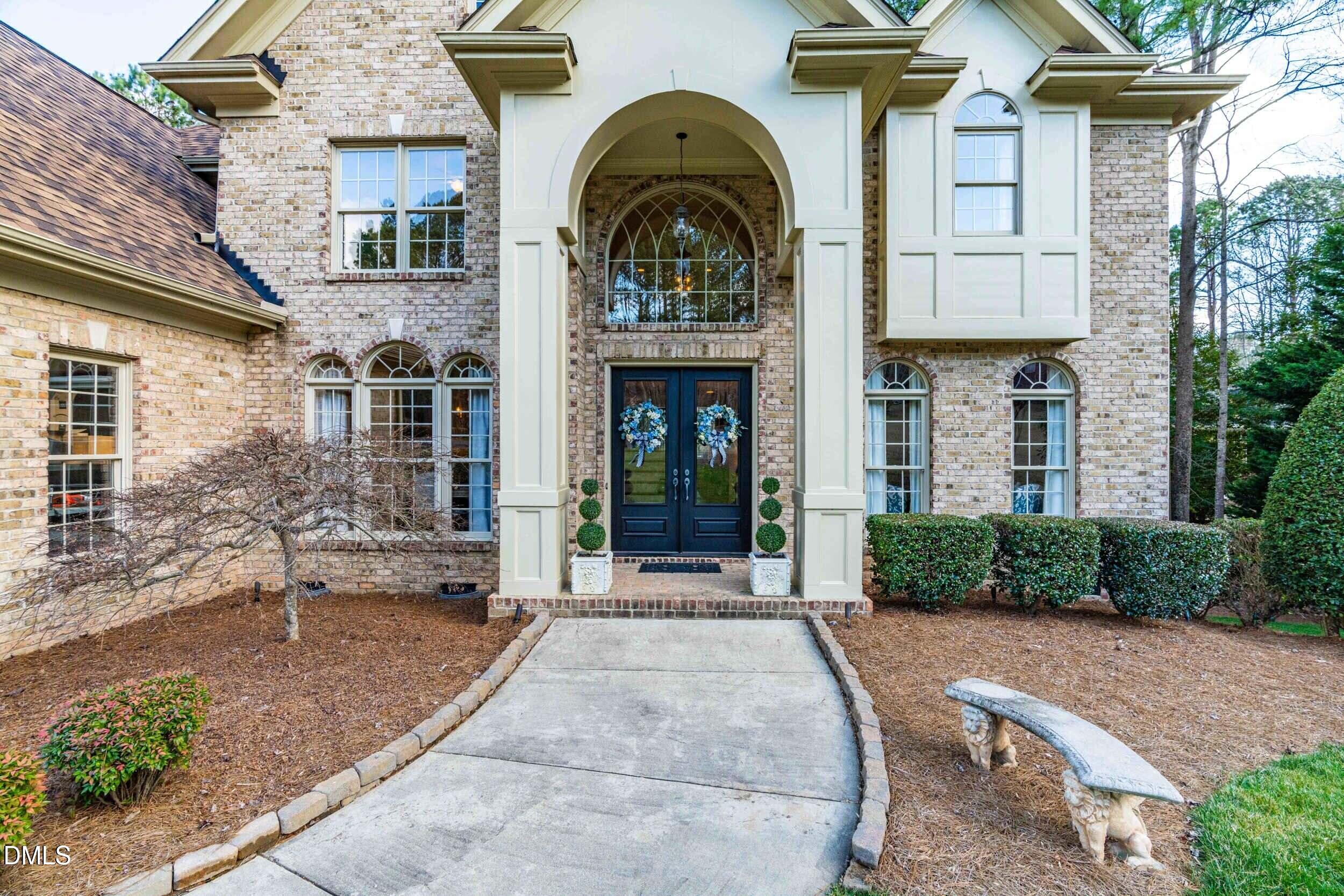 main property photo 9