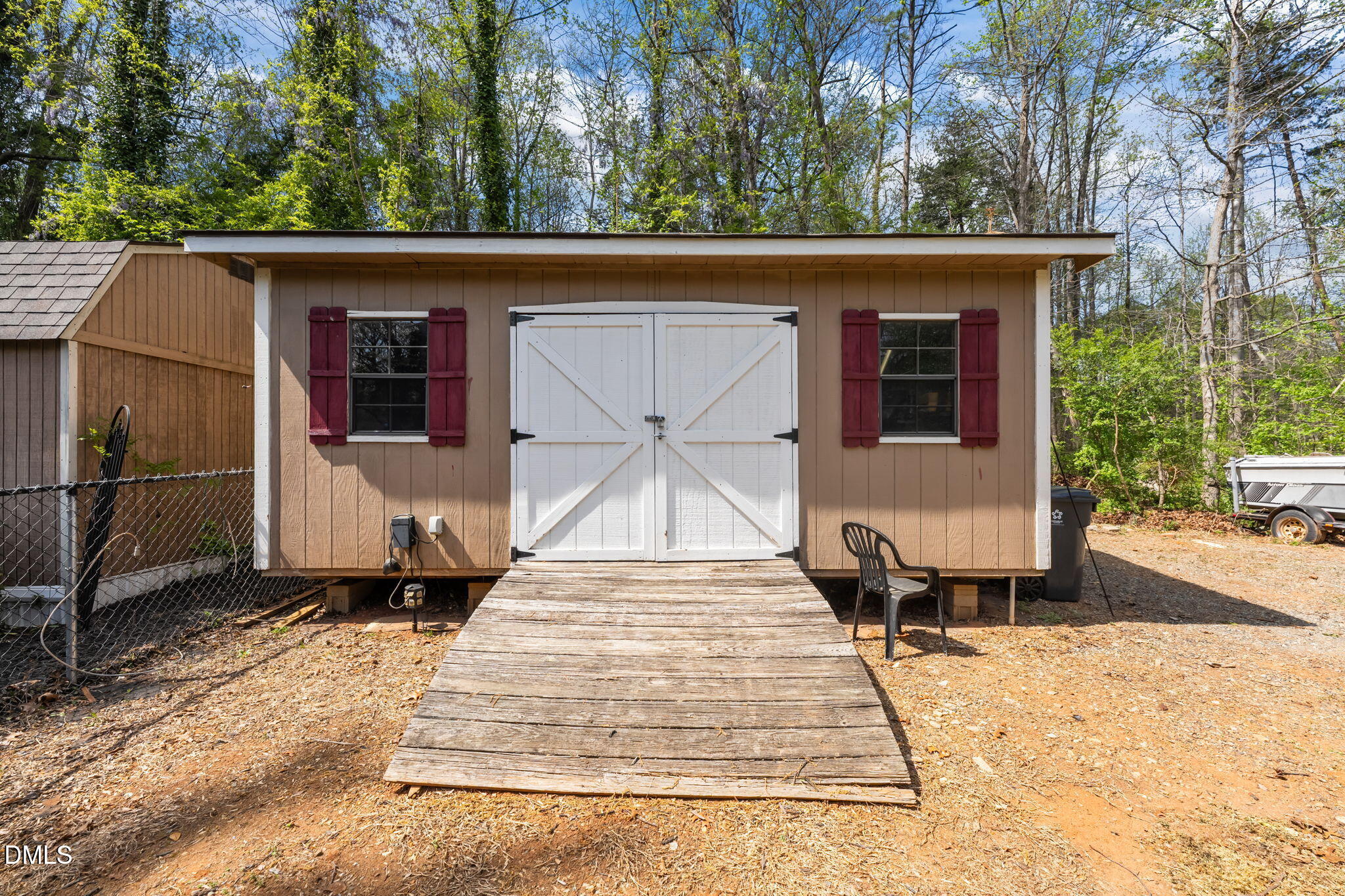 main property photo 42