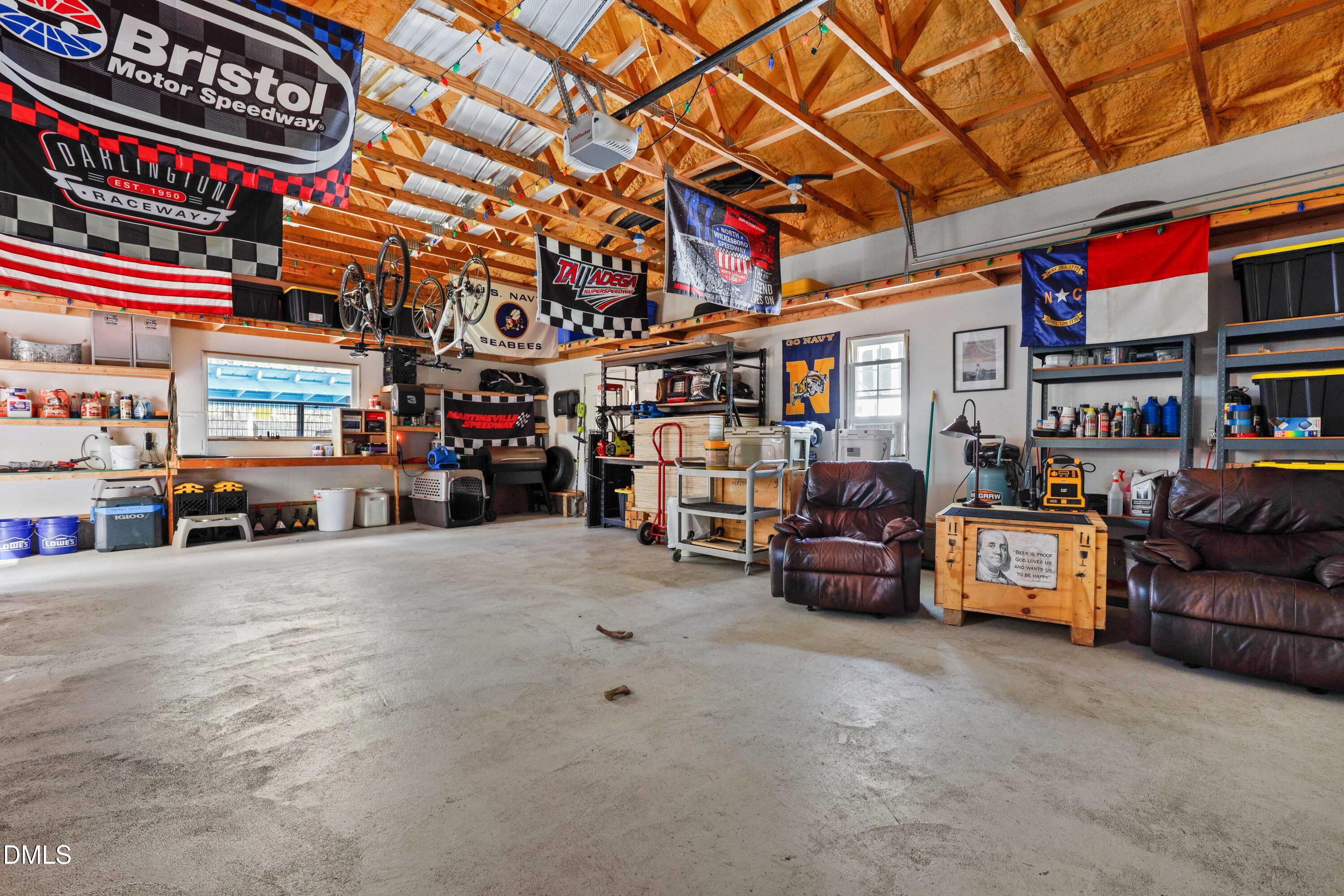 main property photo 44