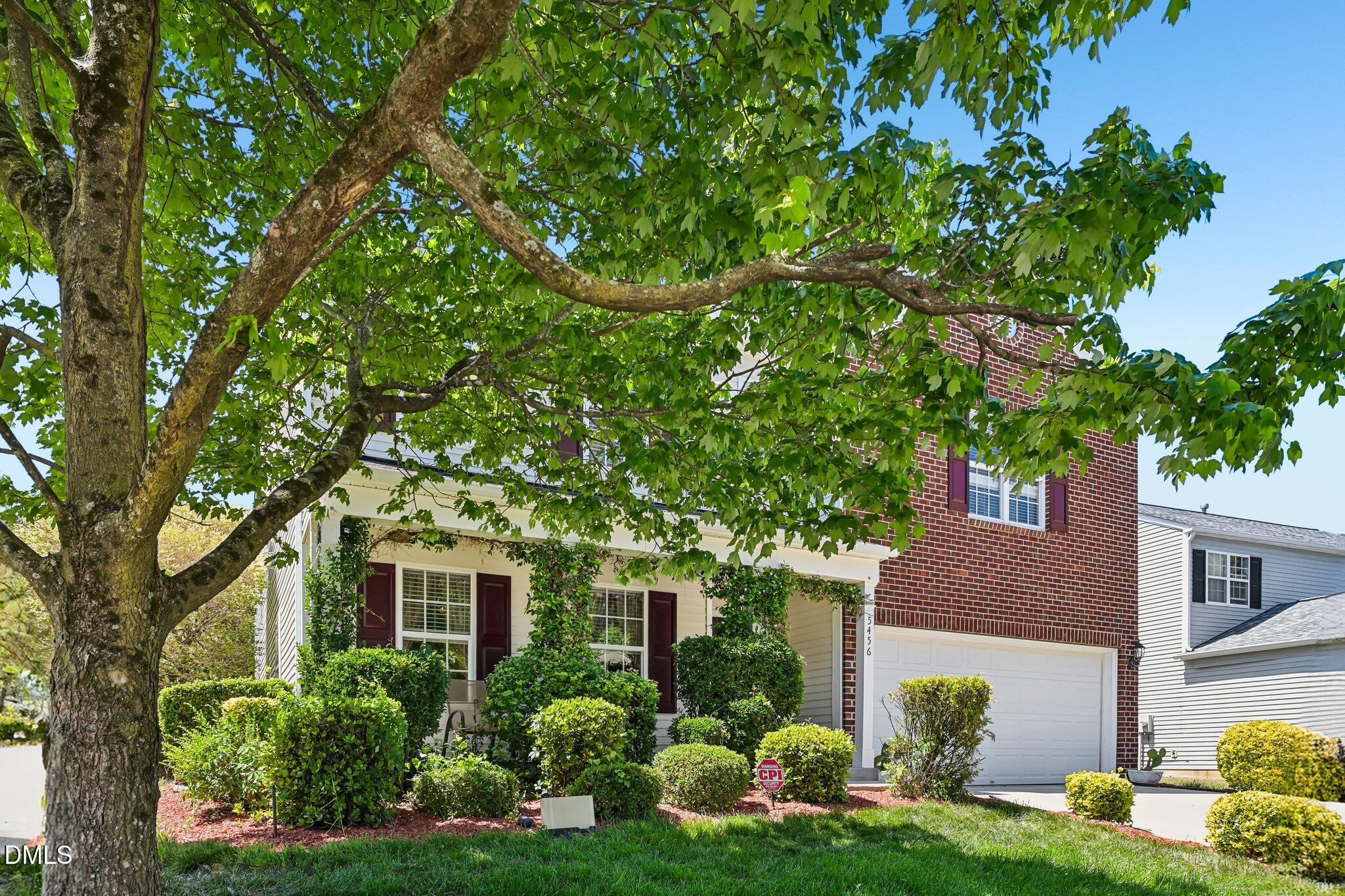 main property photo 2