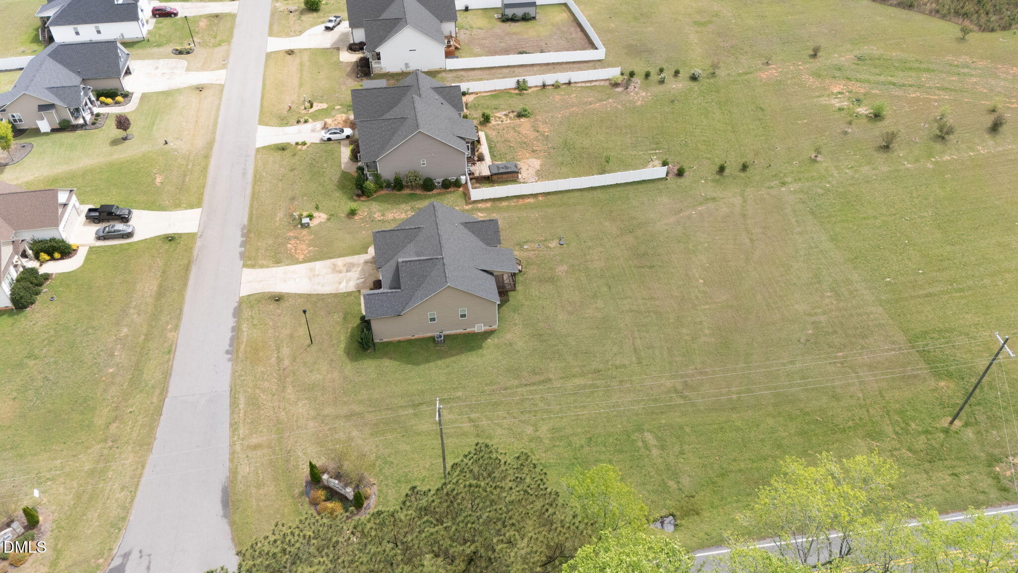 main property photo 58