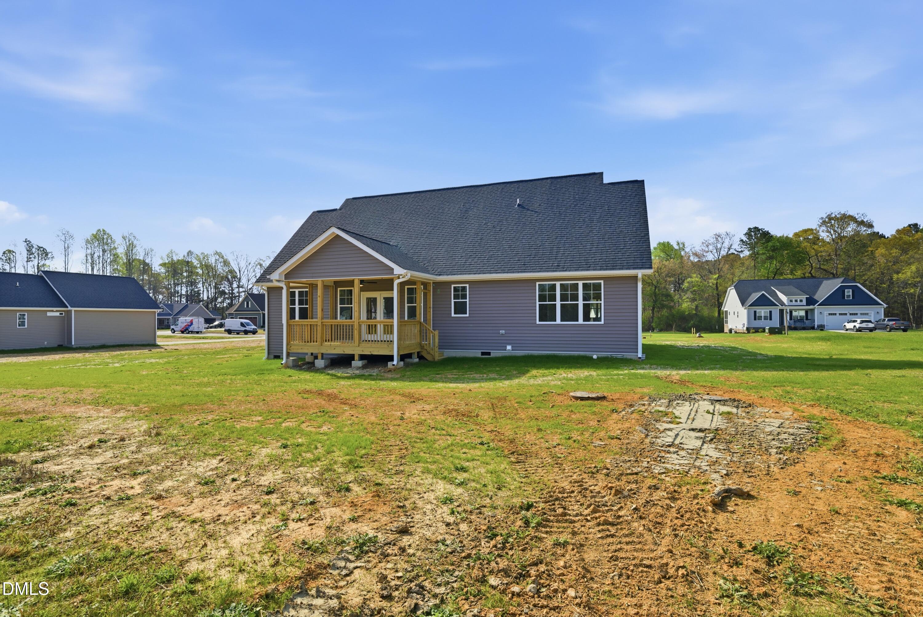 main property photo 37
