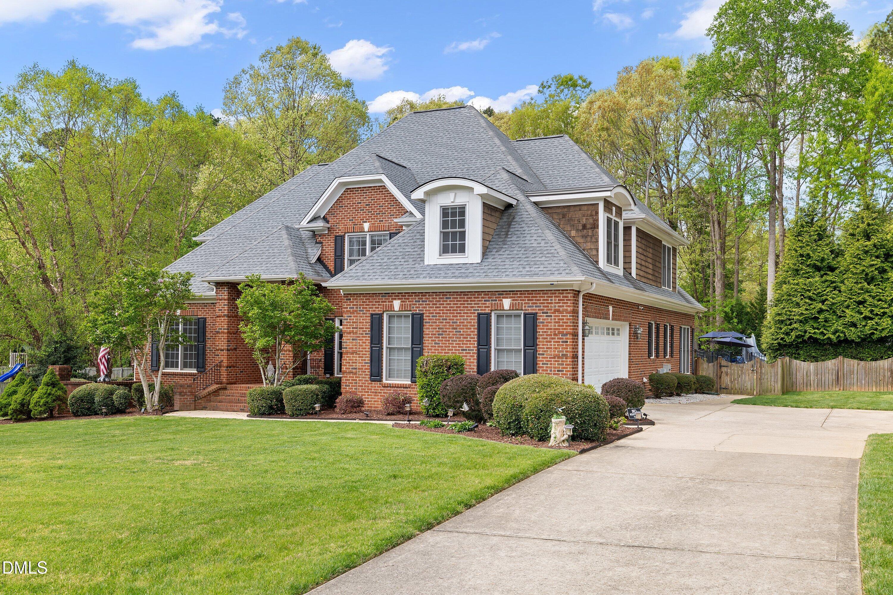 property viewer photo 2