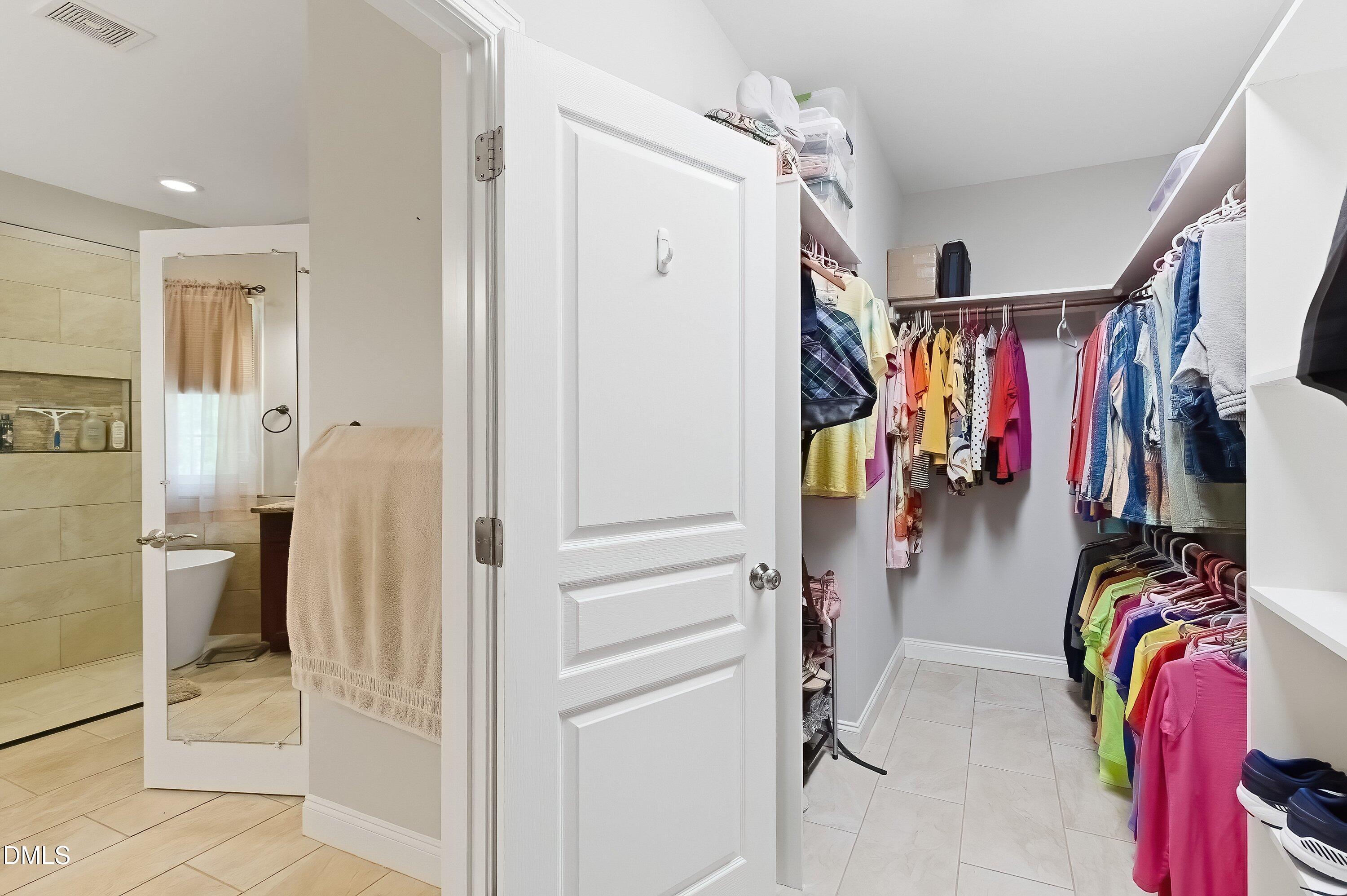 property viewer photo 21