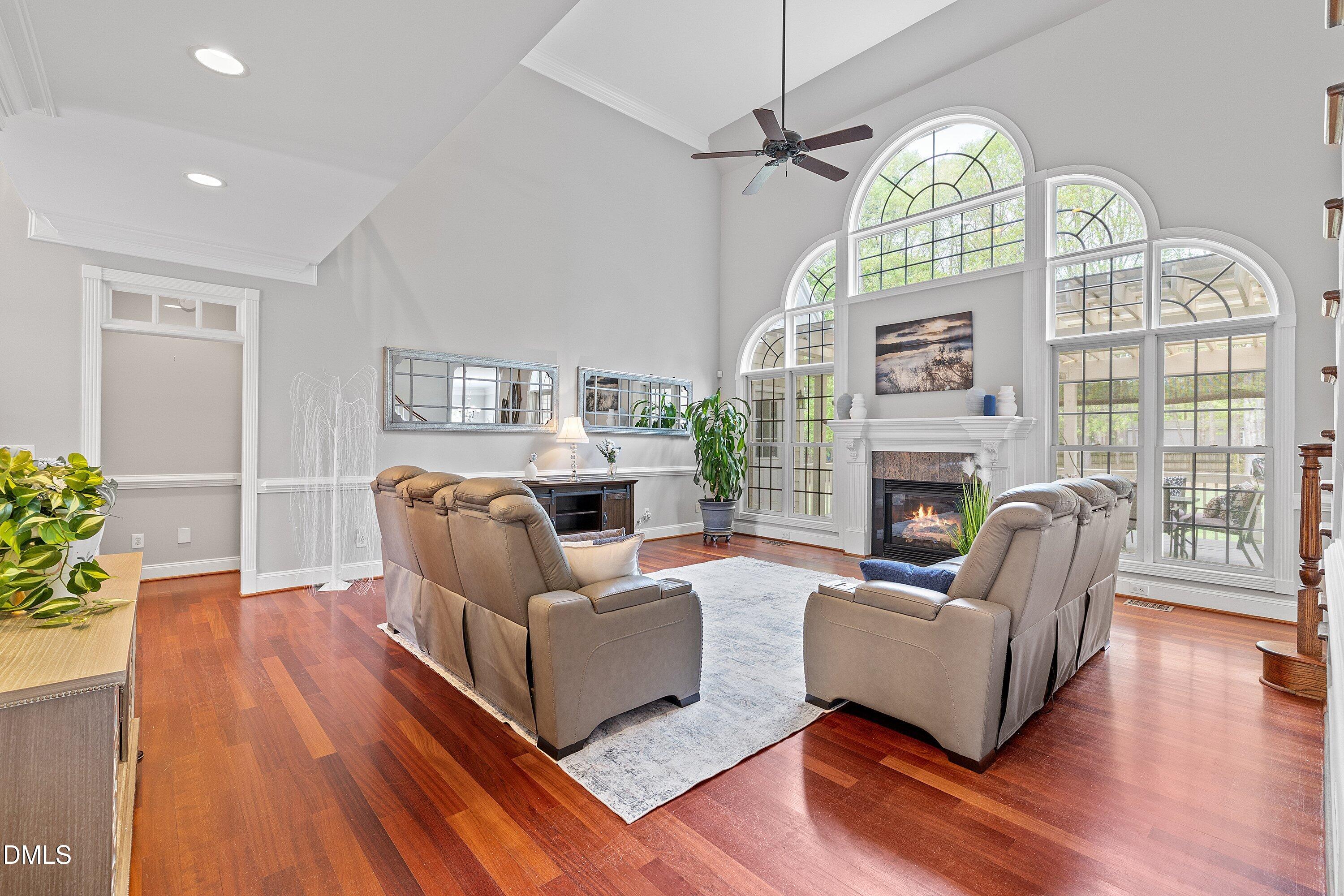 property viewer photo 27
