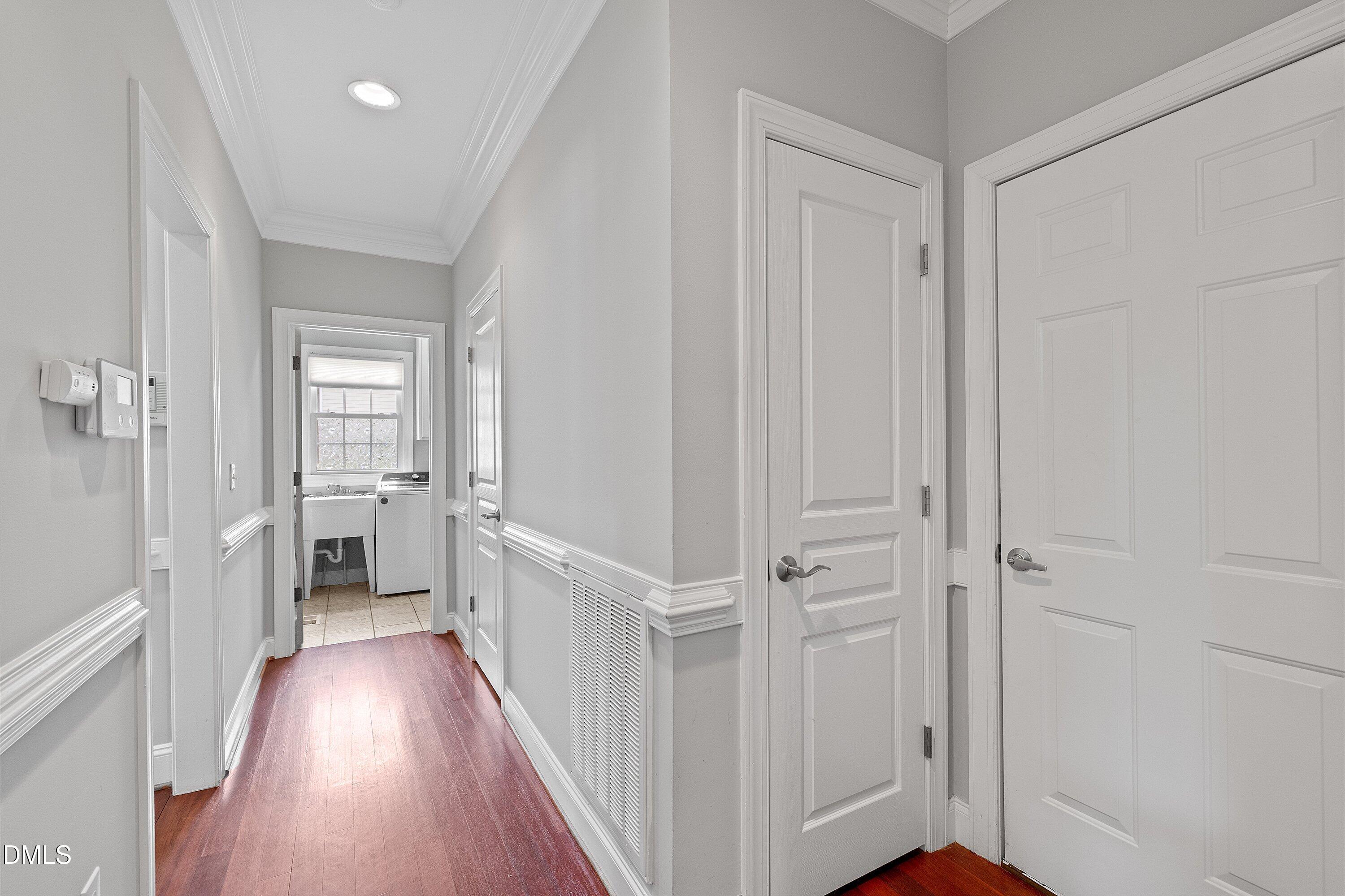 property viewer photo 59