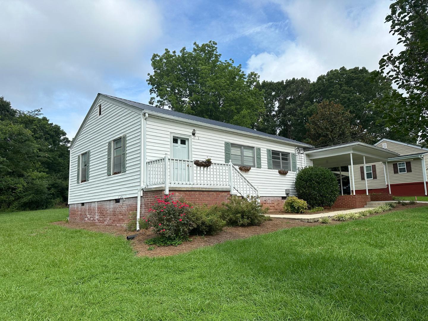 property viewer photo 1