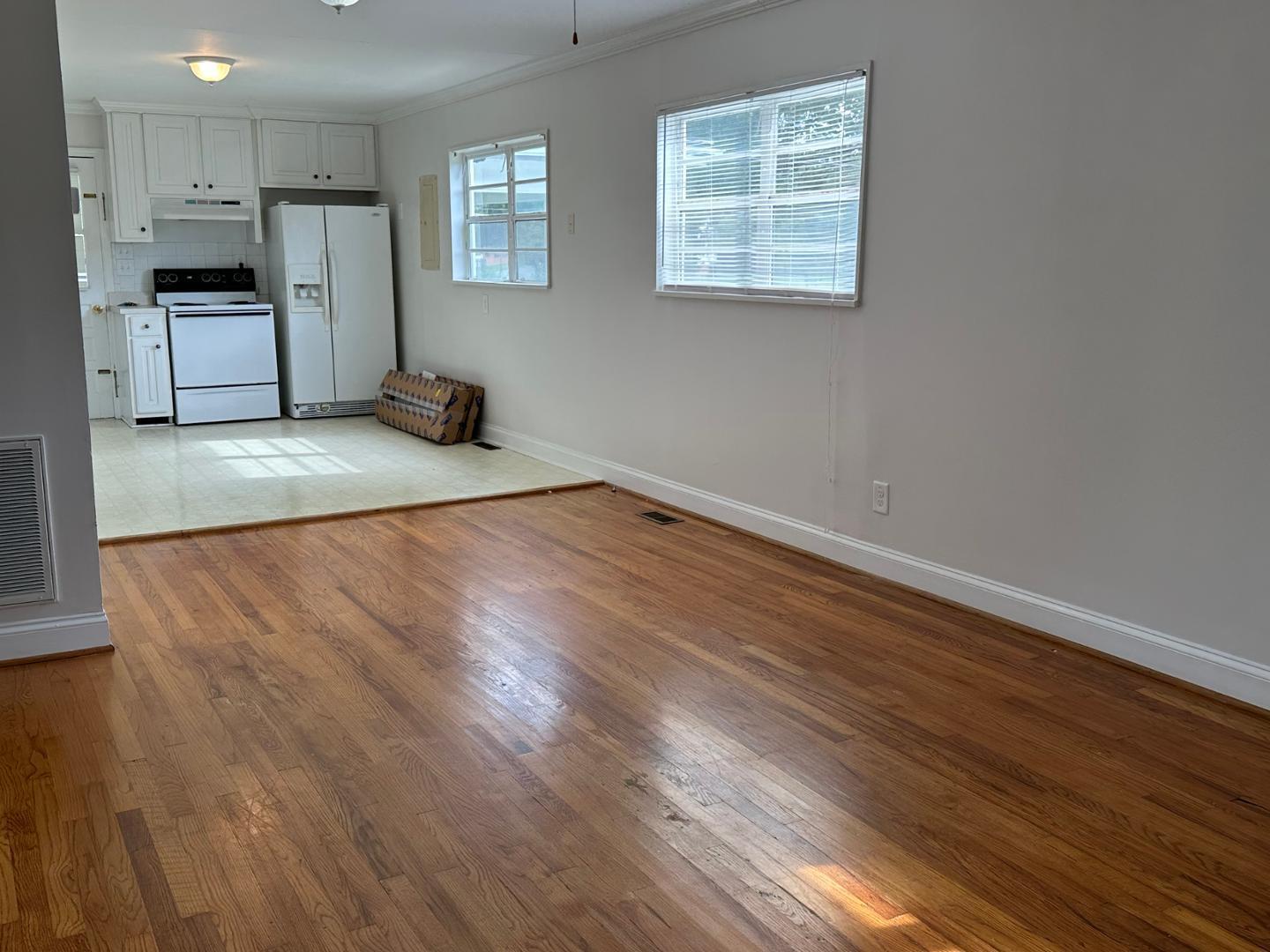 property viewer photo 4