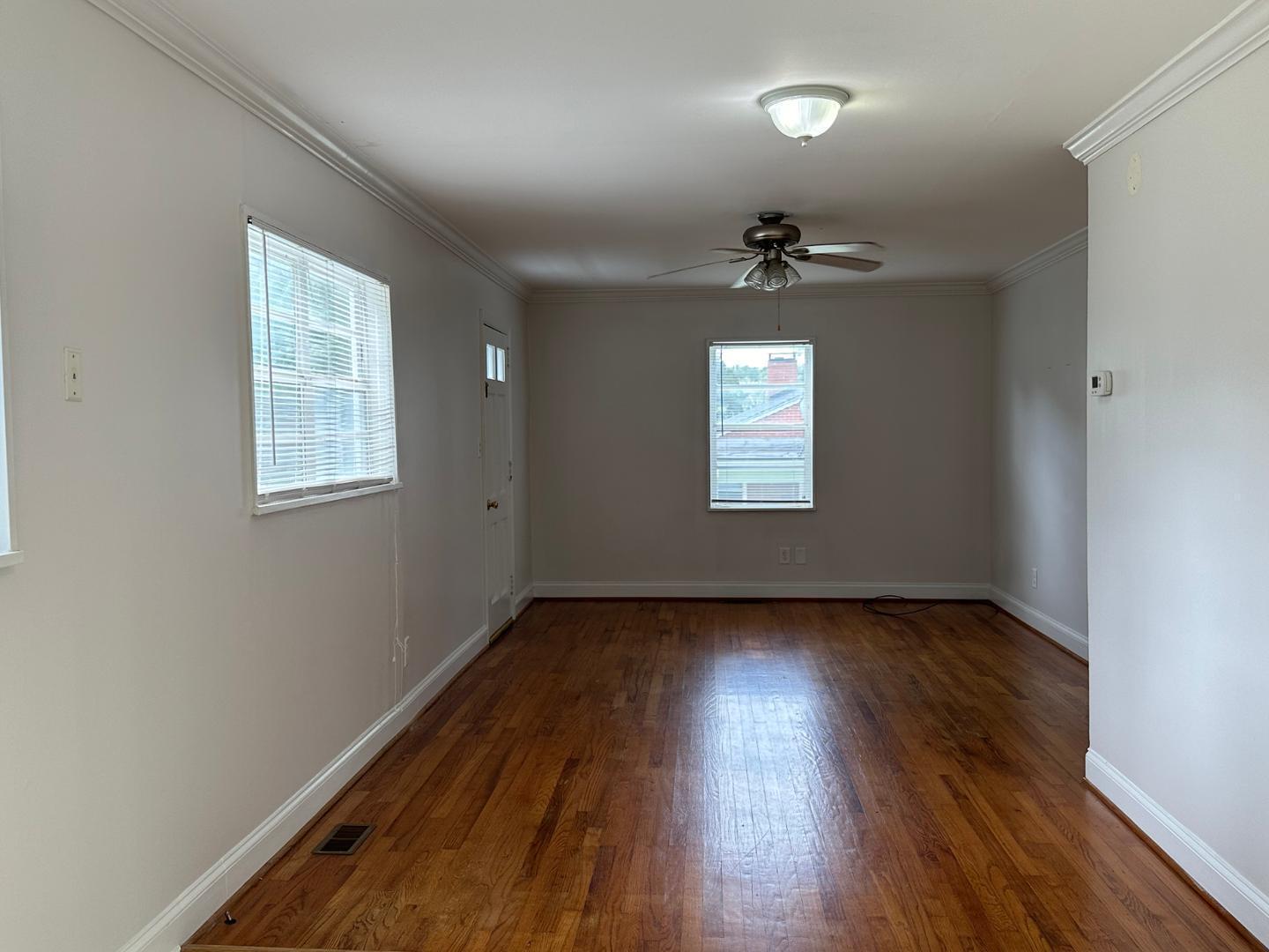 property viewer photo 6