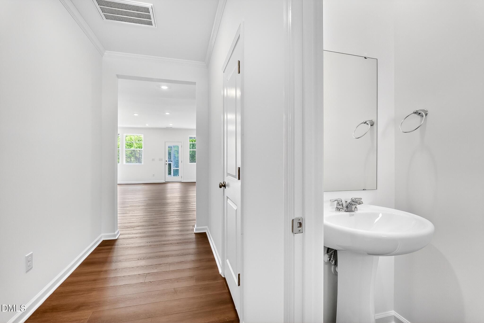 property viewer photo 17