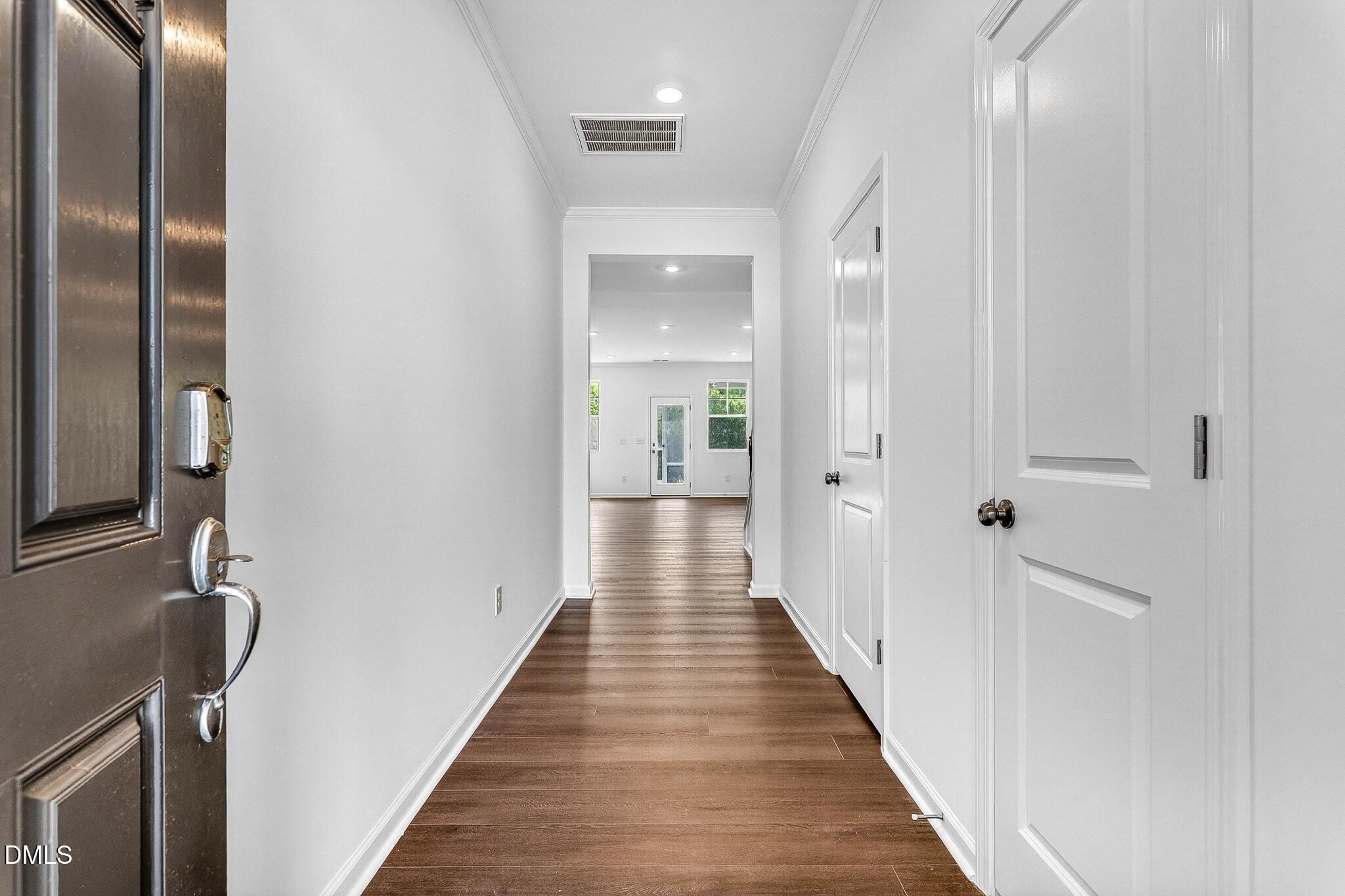 property viewer photo 2
