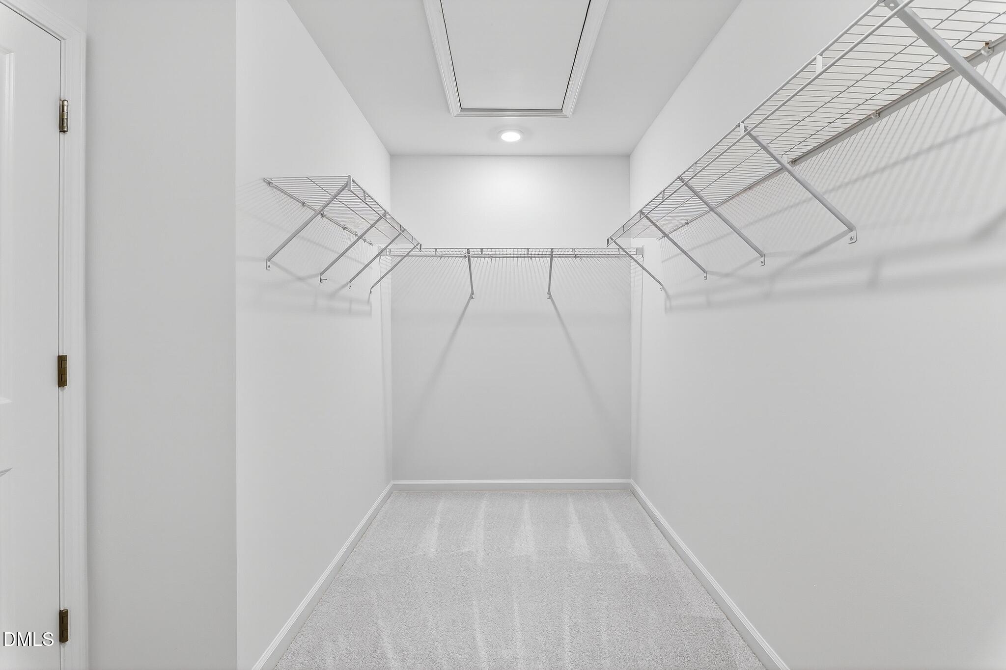 property viewer photo 22