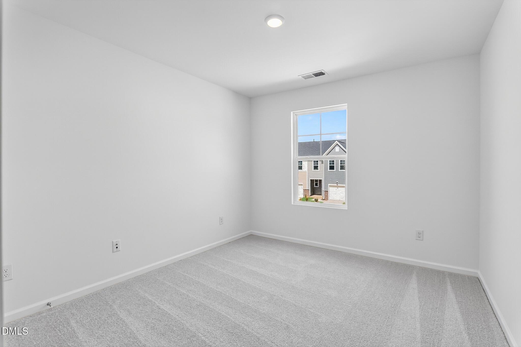 property viewer photo 23
