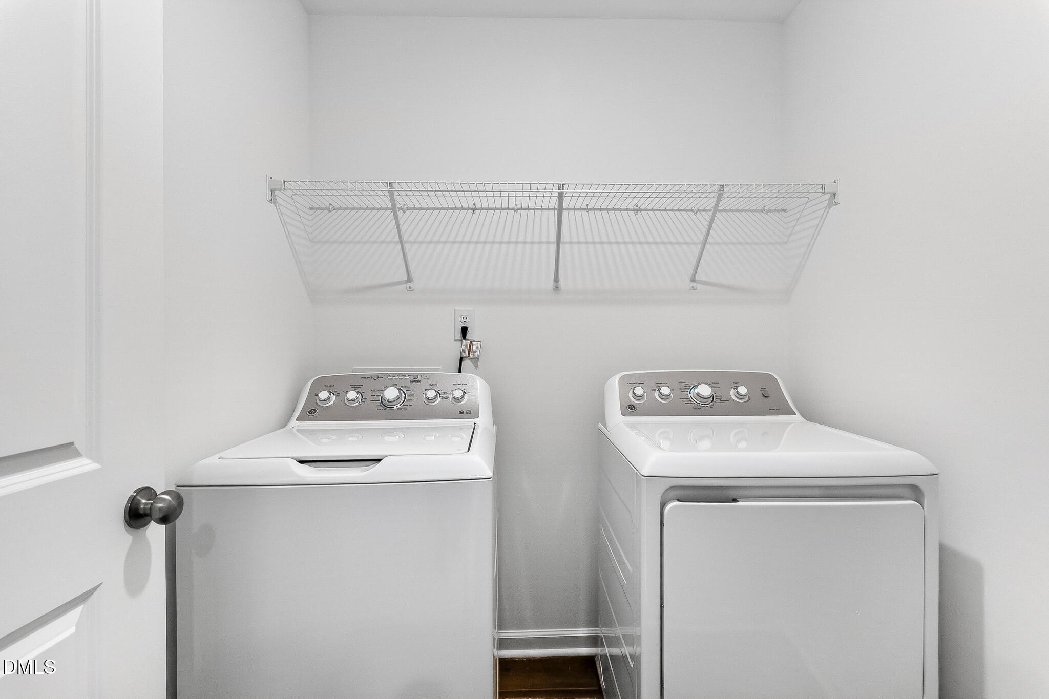 property viewer photo 25