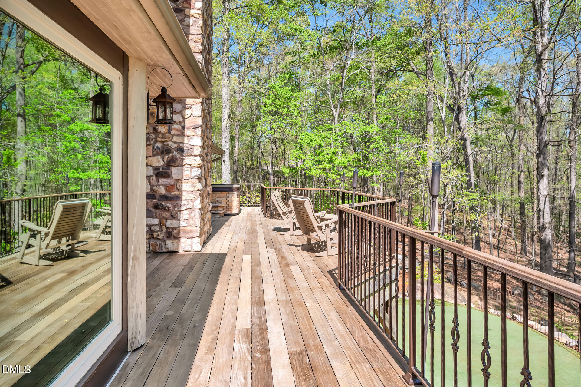 main property photo 47