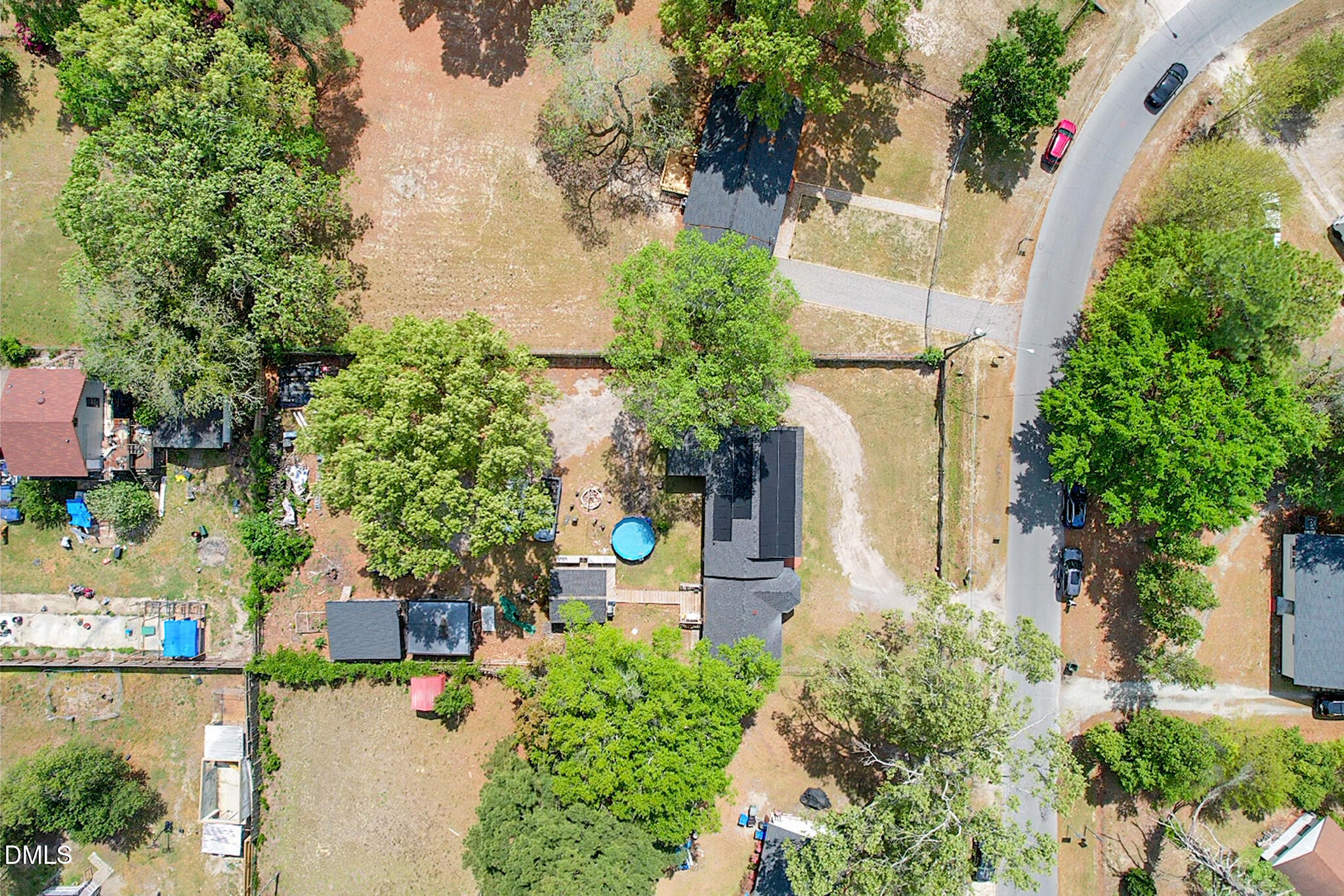 main property photo 35