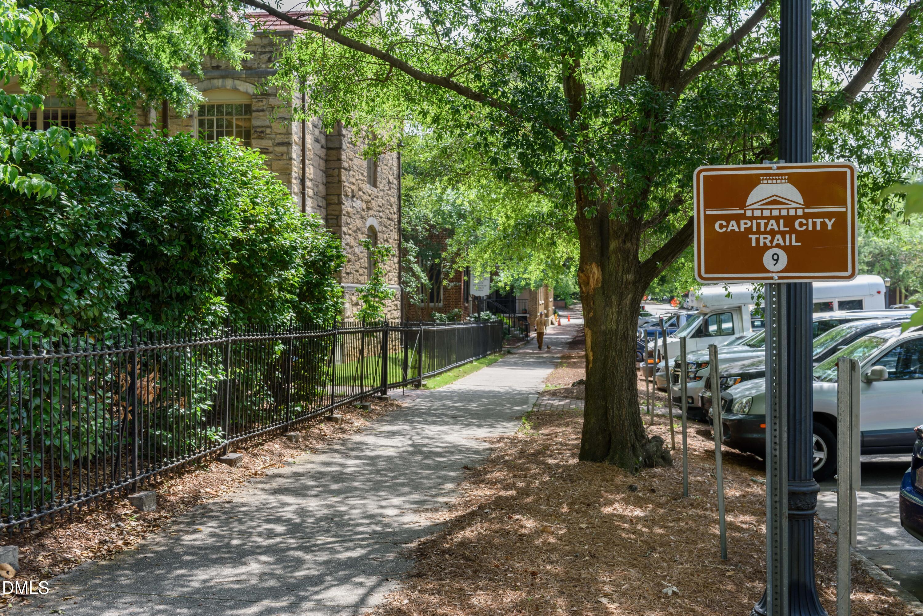 main property photo 34