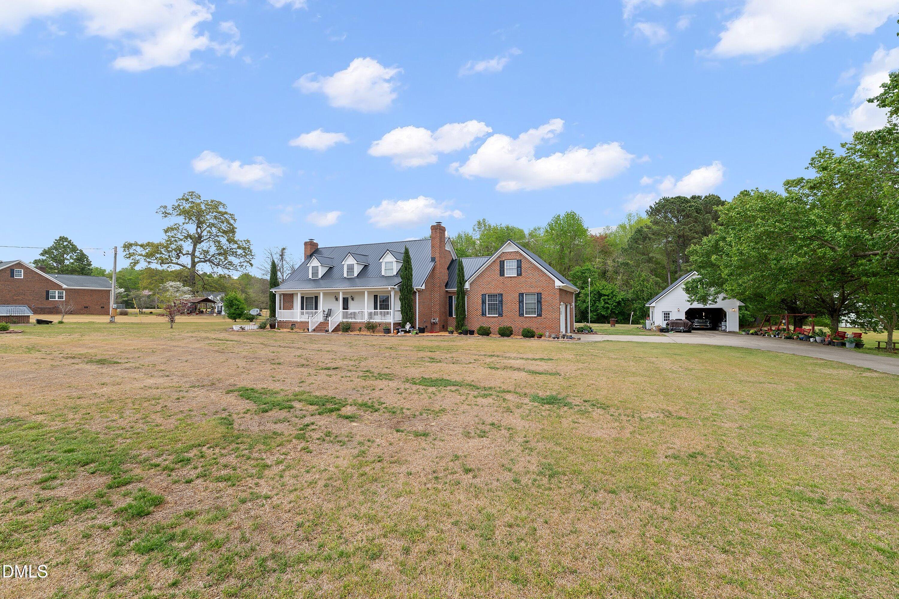 main property photo 1
