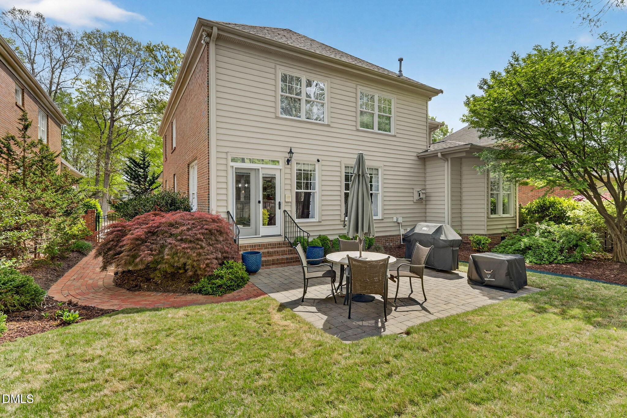 main property photo 70