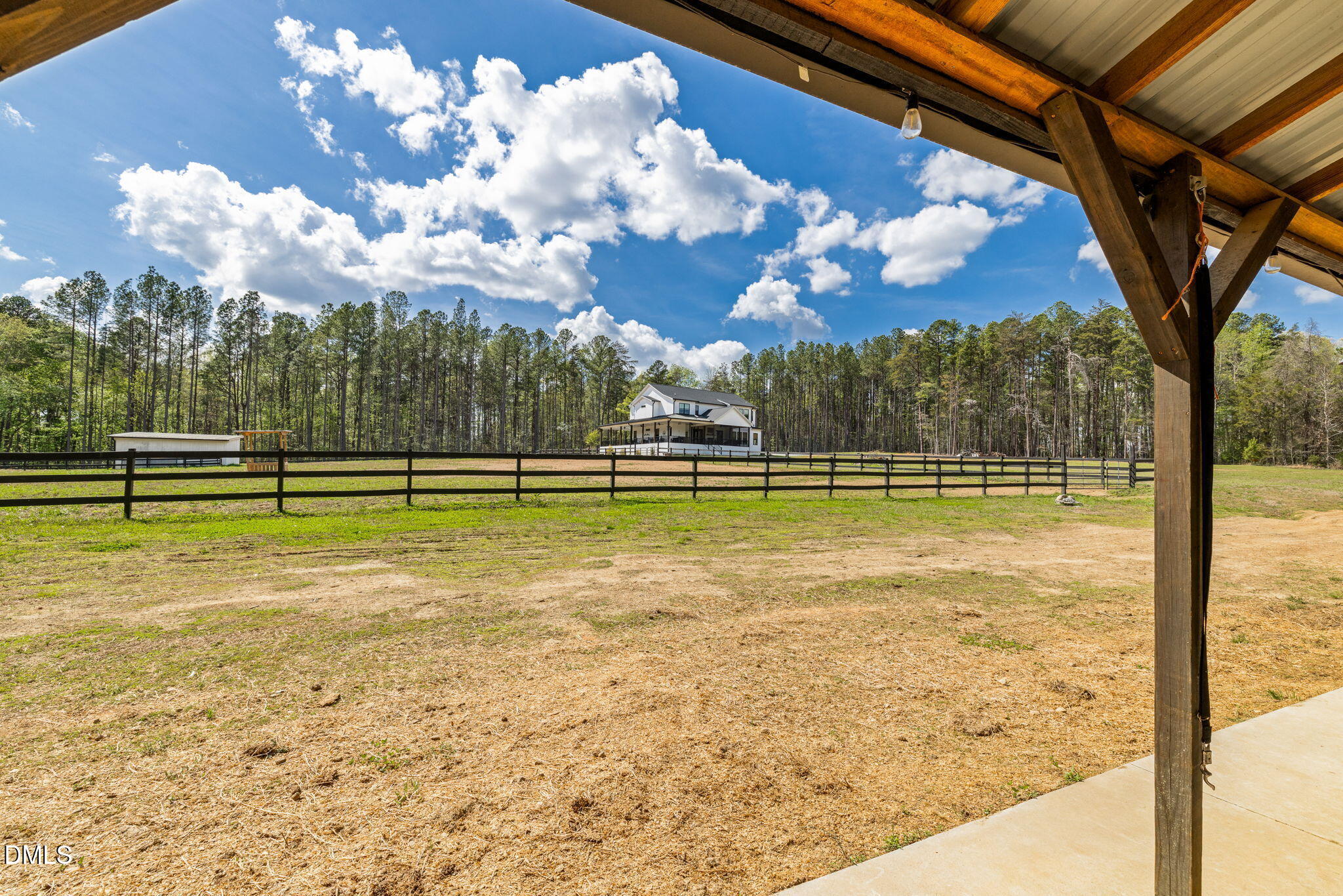 main property photo 15