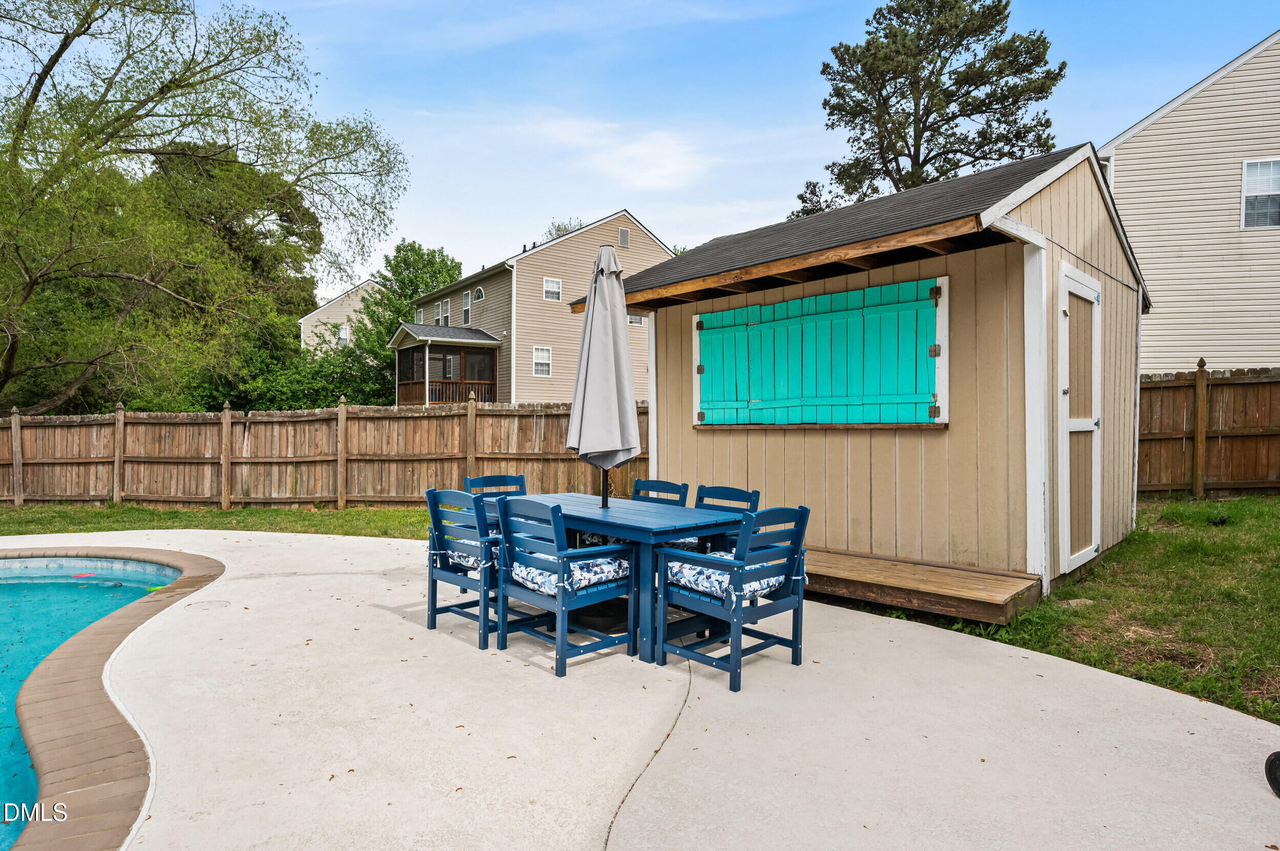 main property photo 43