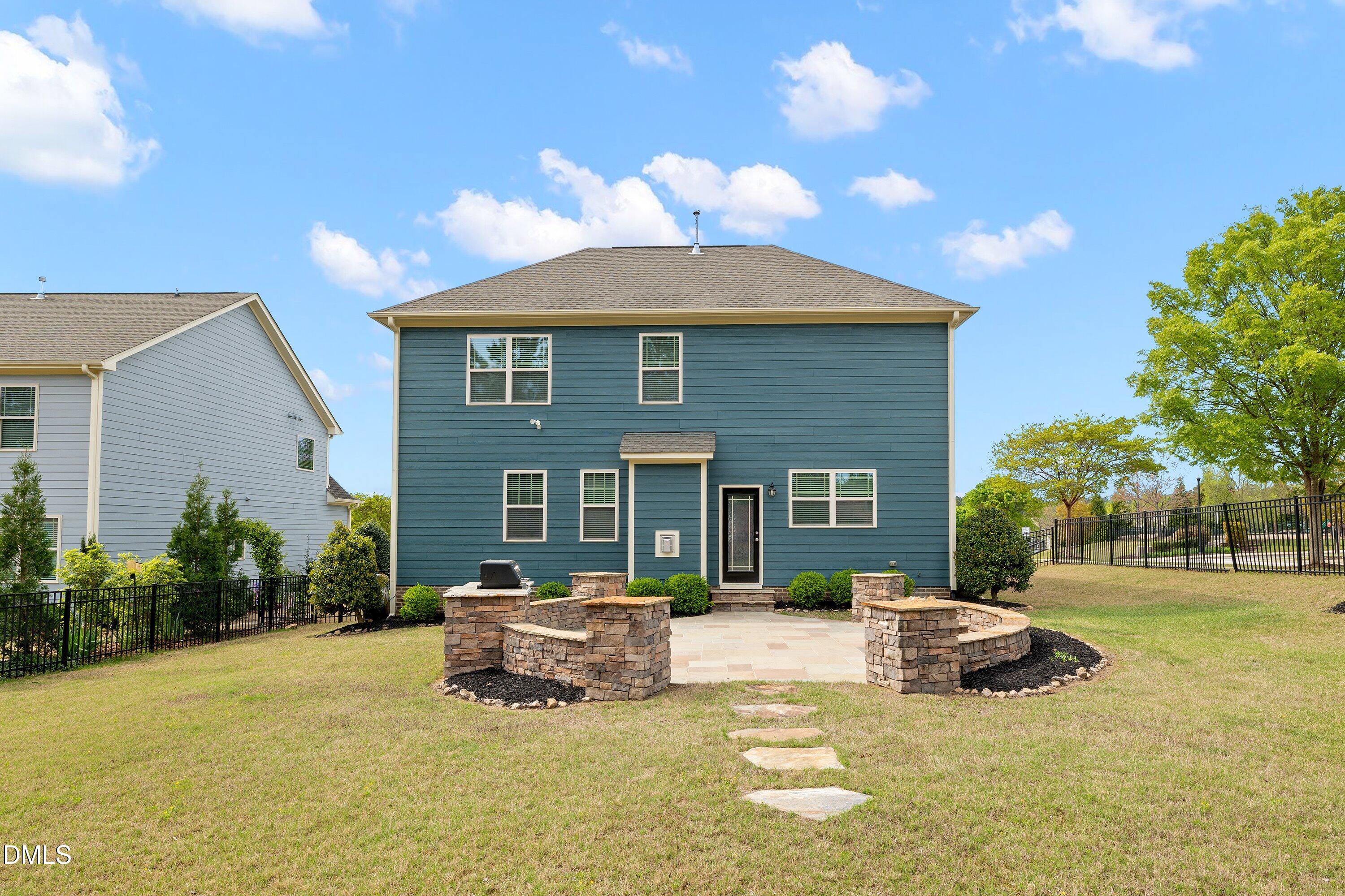 main property photo 42