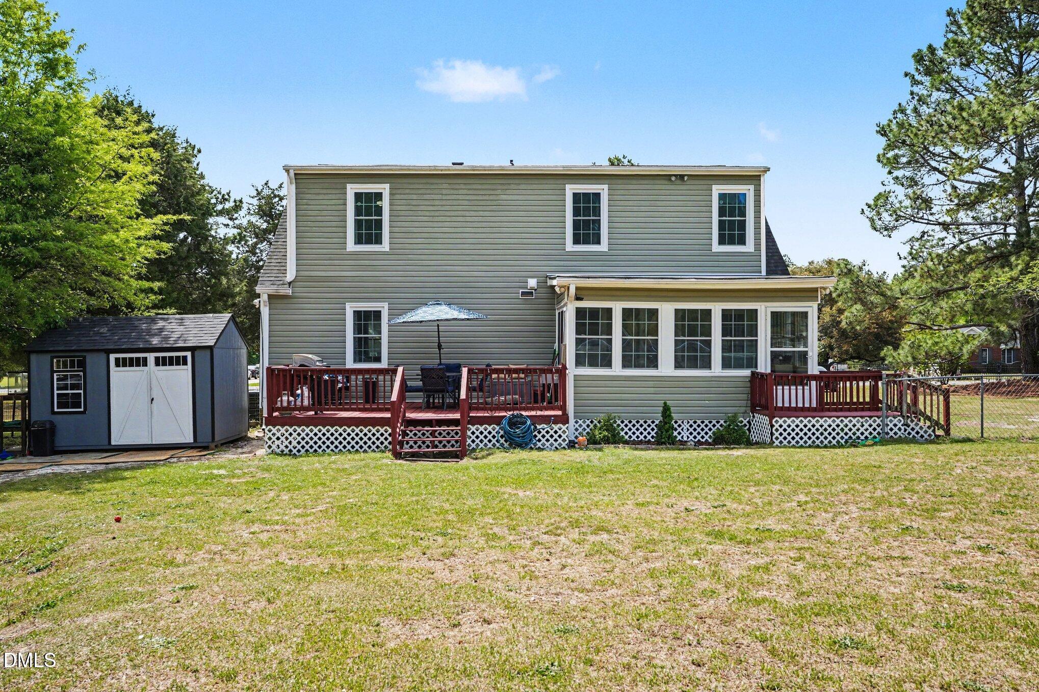 main property photo 22